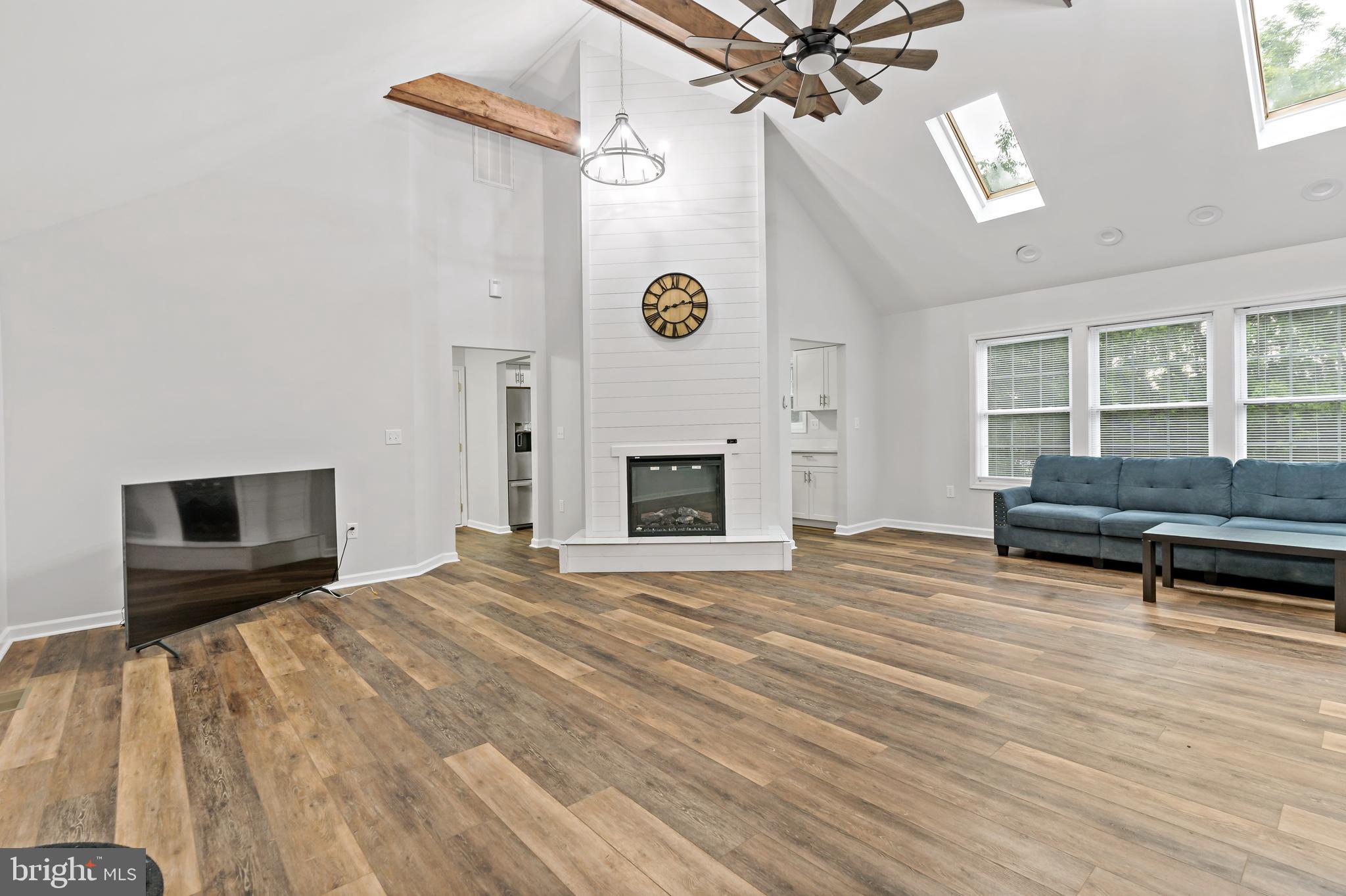 LA TANDERE DU REYNARD ESTATES - Residential