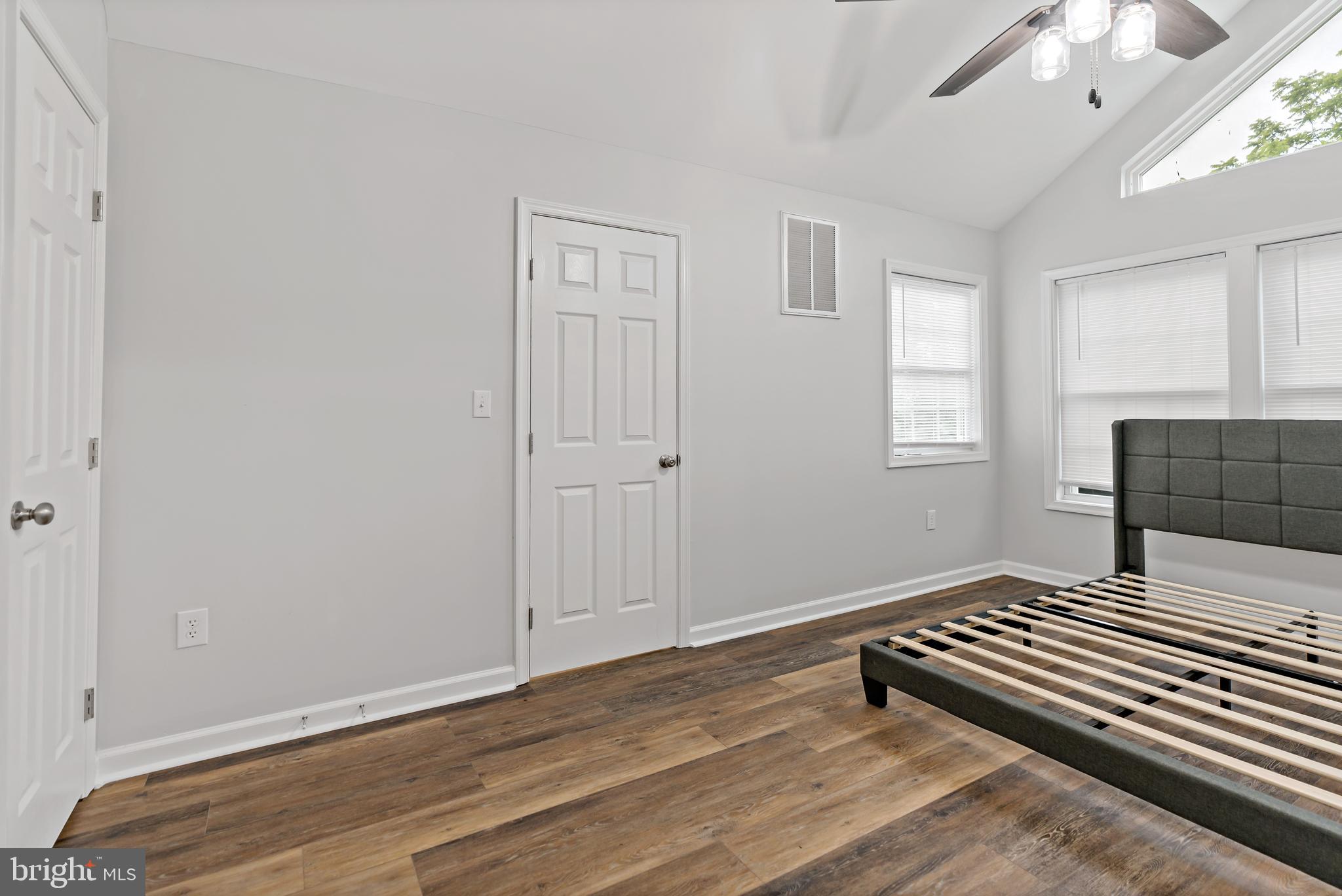 LA TANDERE DU REYNARD ESTATES - Residential