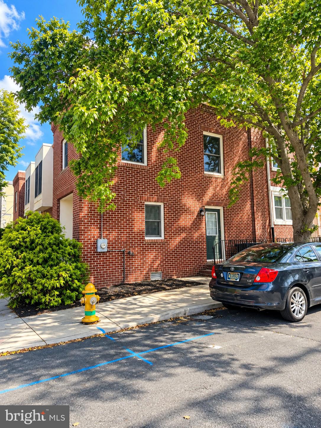 600 N SCOTT STREET