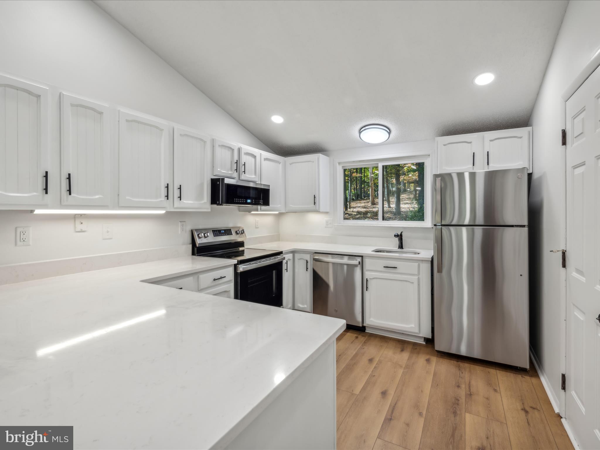 THE WOODS - Residential