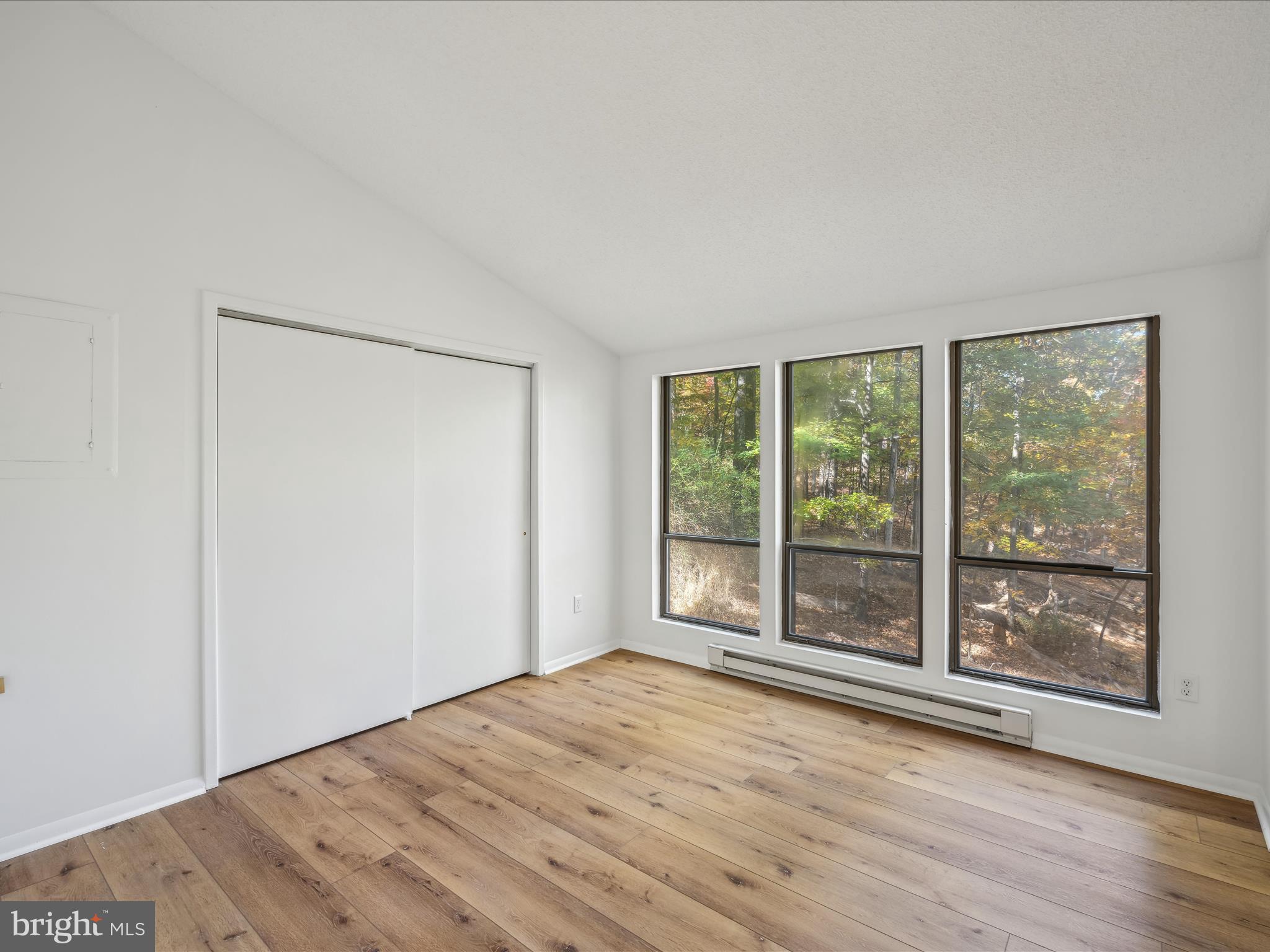 THE WOODS - Residential