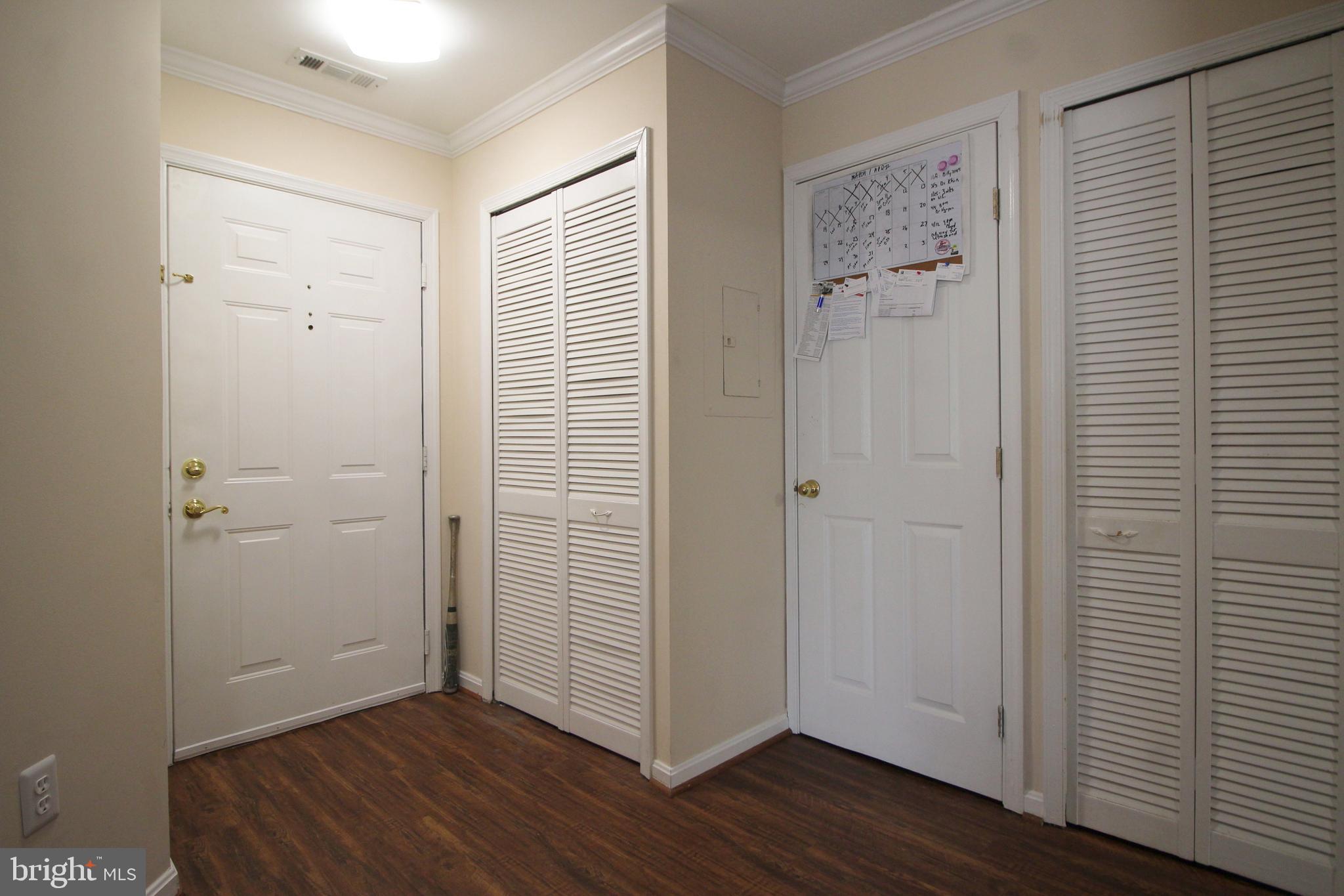 ASHBURN VILLAGE - Residential Lease