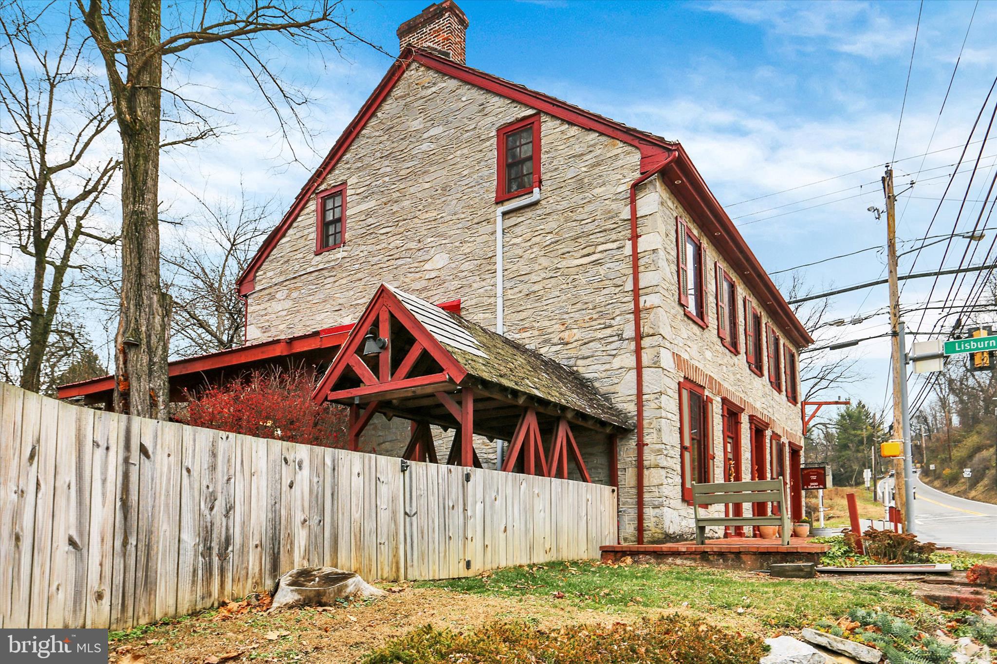 2600 S MARKET STREET