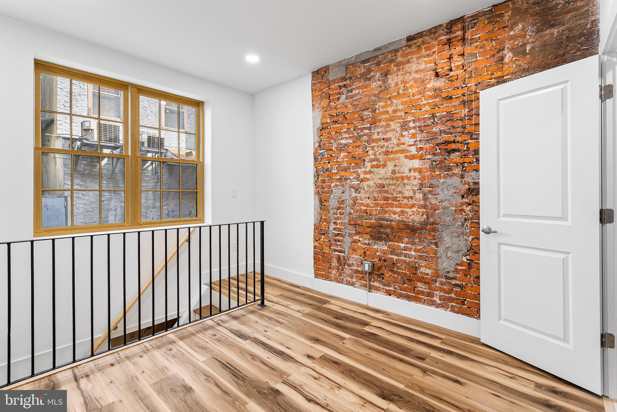 1224 CHANCELLOR STREET 00 1F