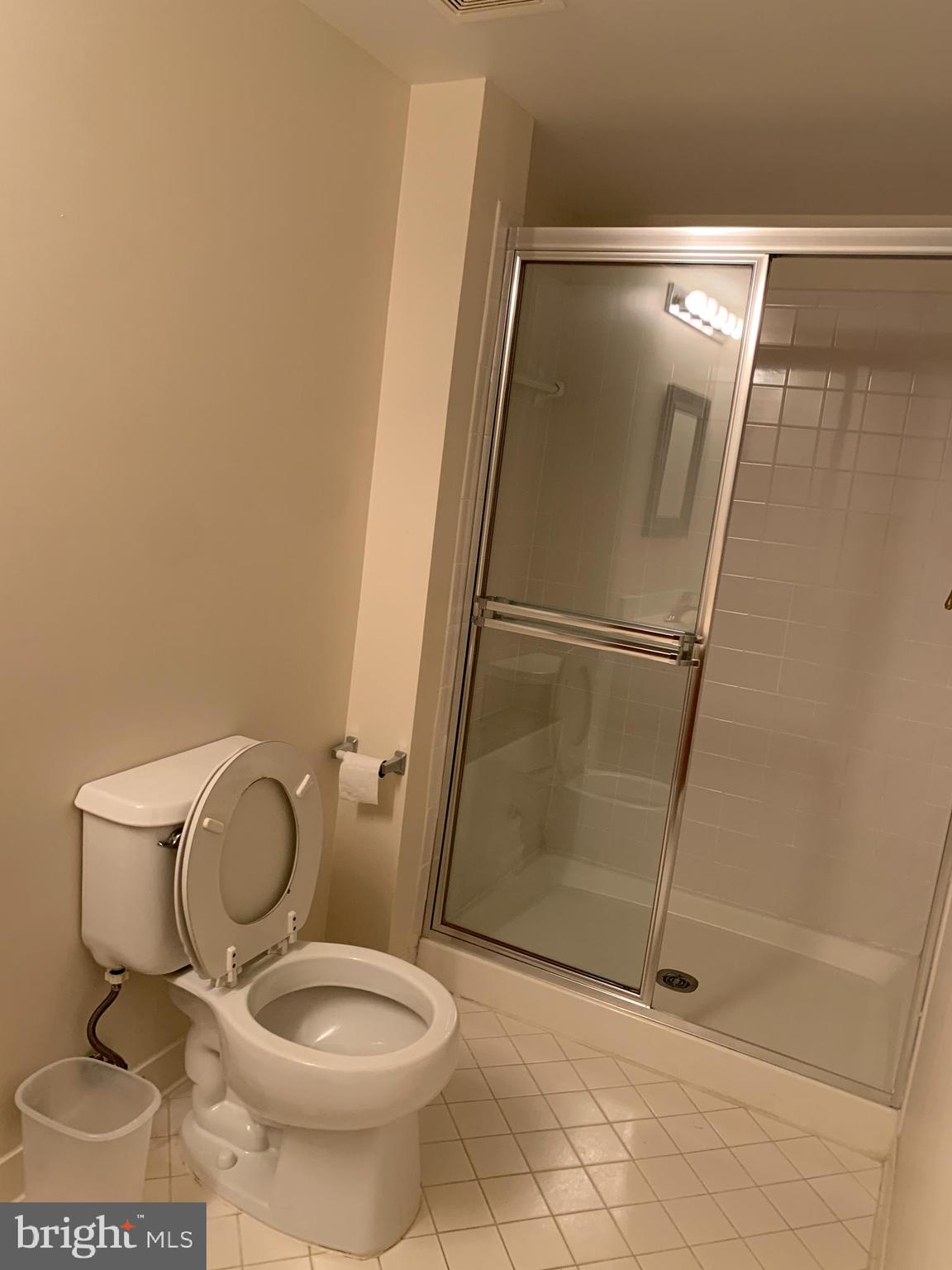 KENTLANDS - Residential Lease