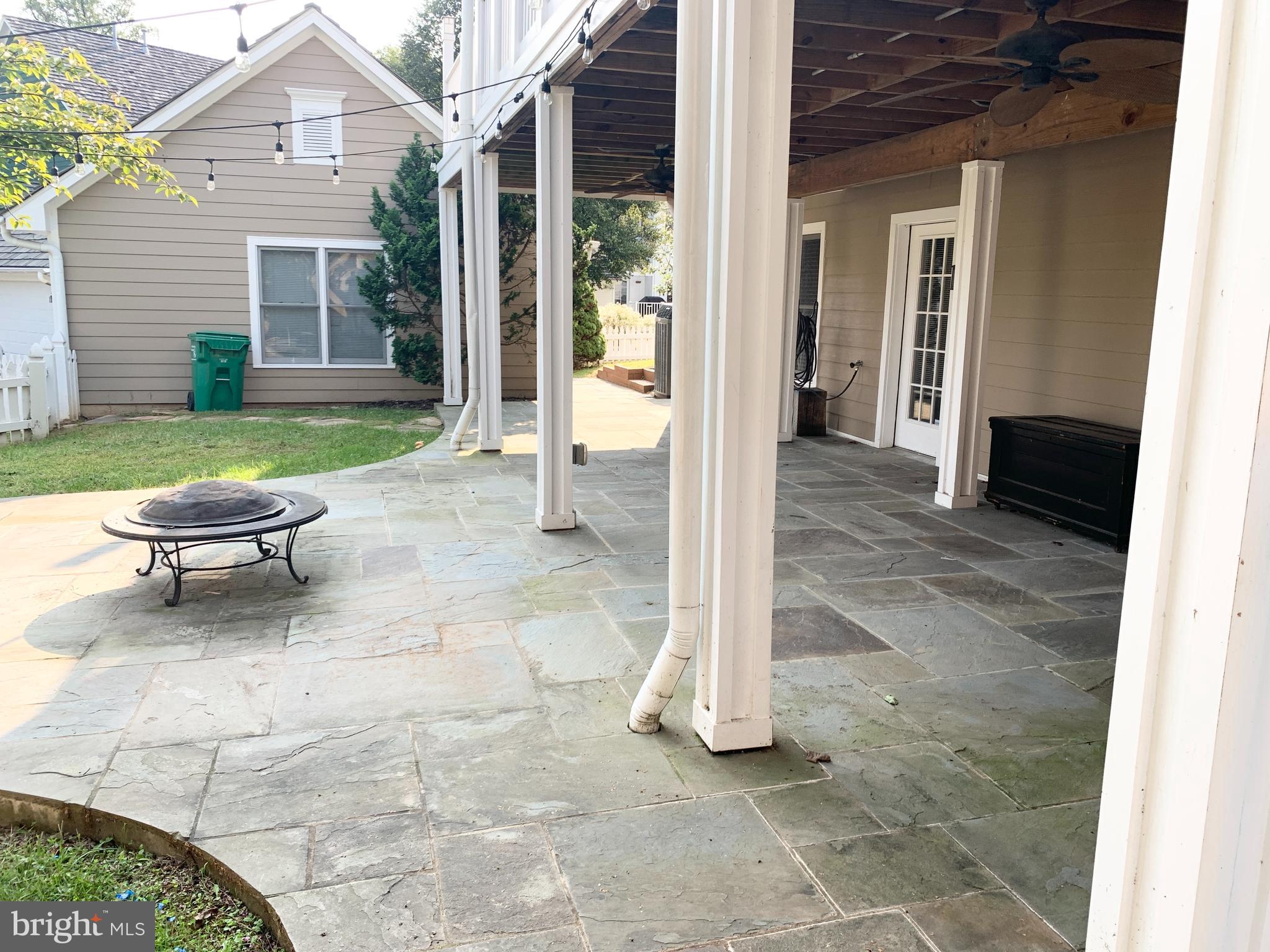 KENTLANDS - Residential Lease