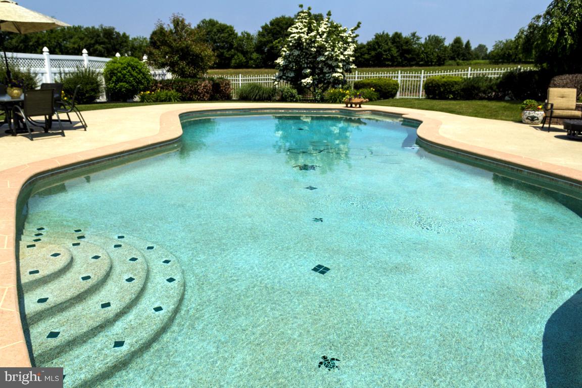 EAST HEMPFIELD - Farm