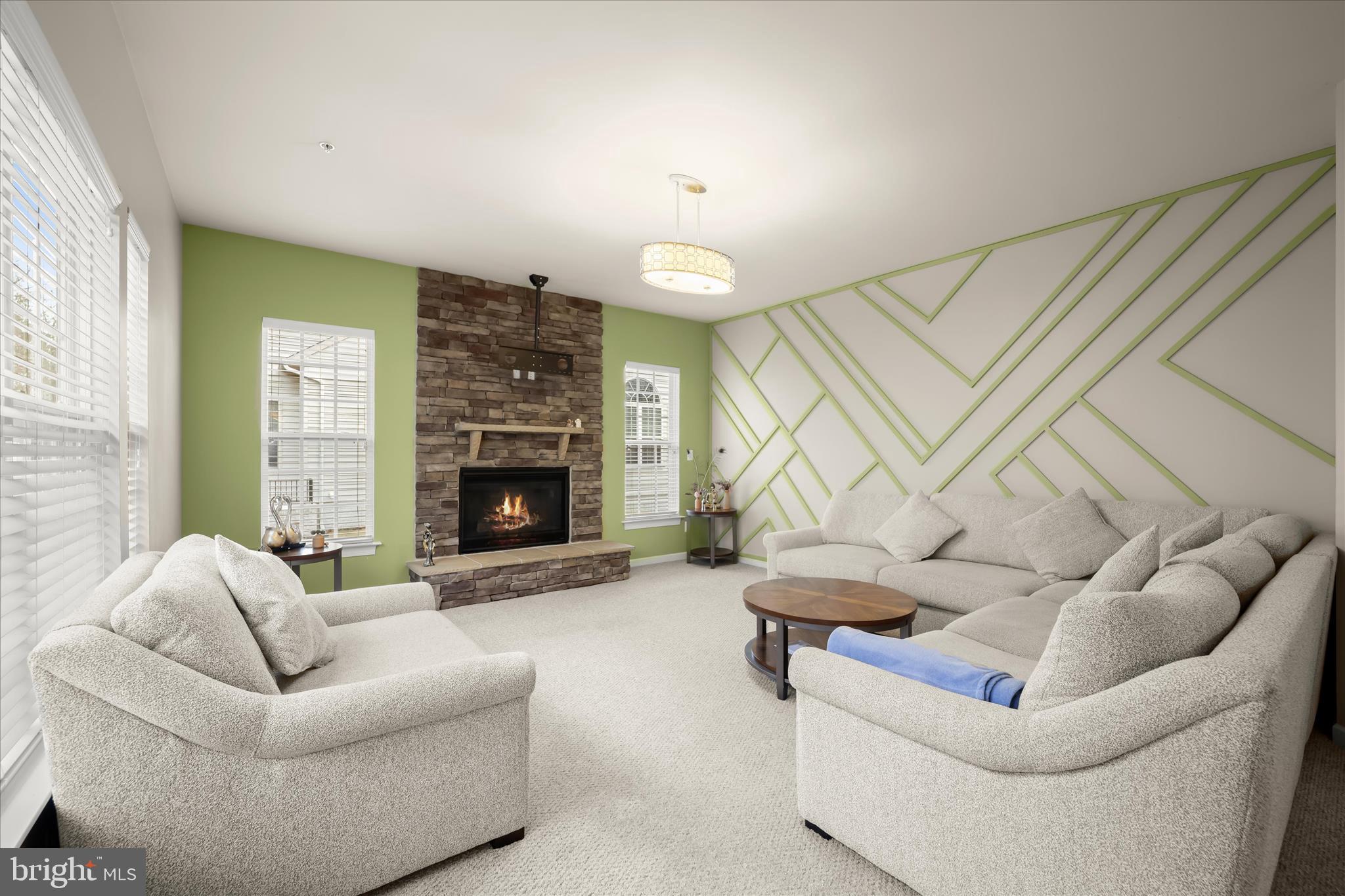 SAVANNAH VILLAGE - Residential