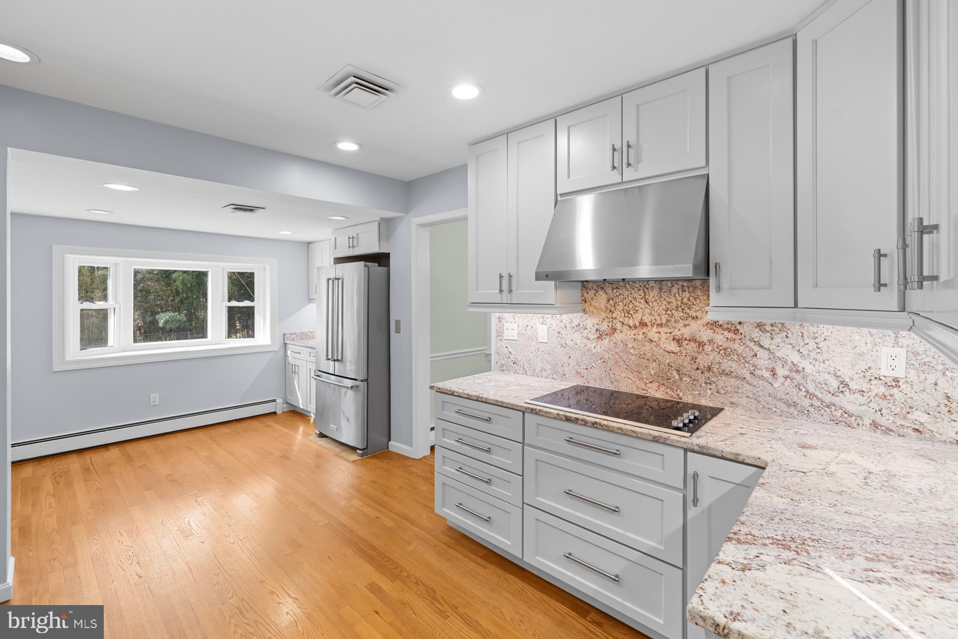 WINDHAM MANOR - Residential