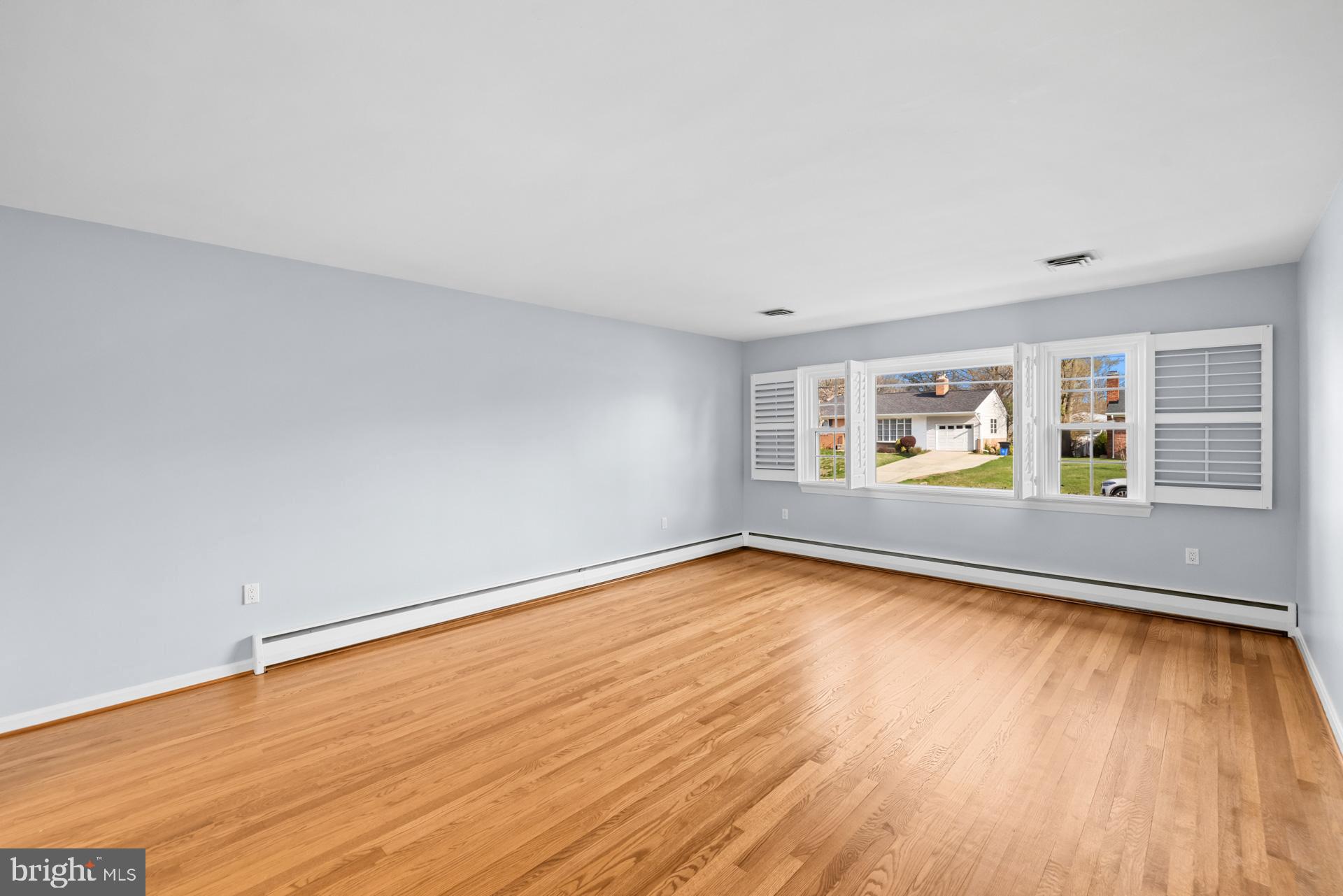 WINDHAM MANOR - Residential