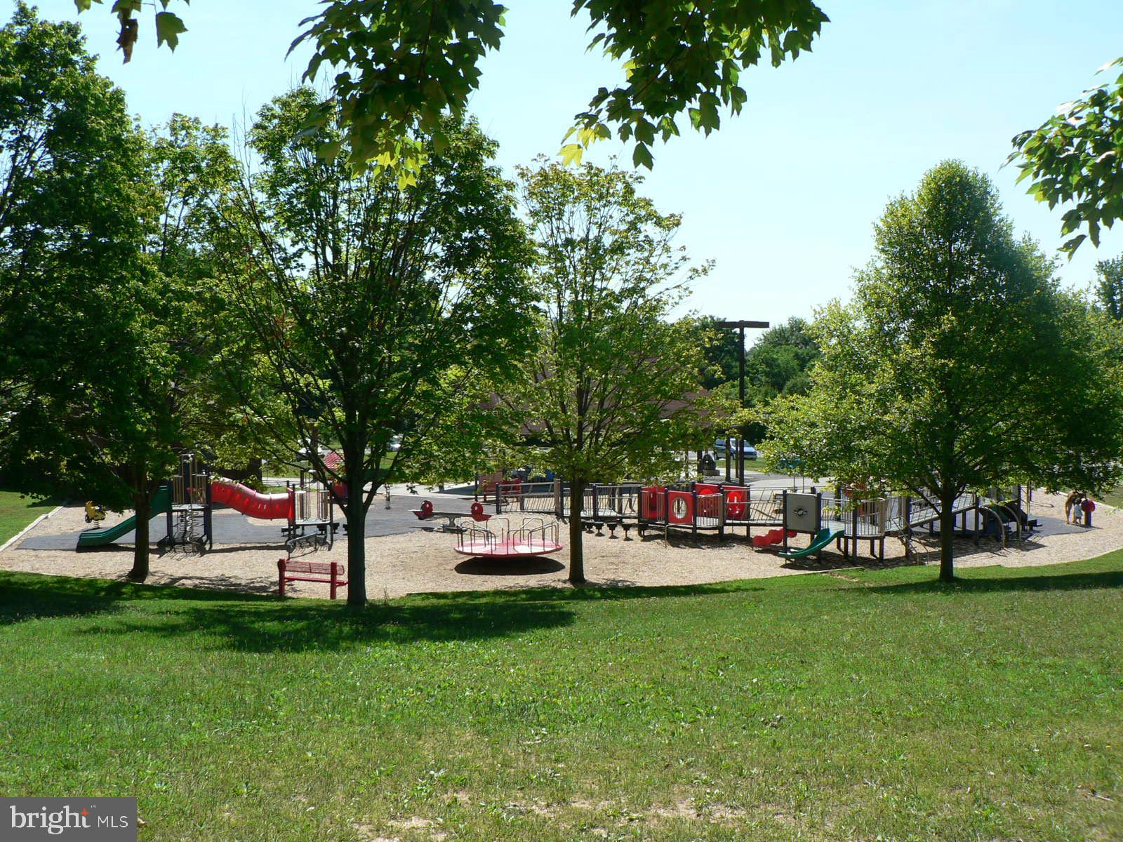 WINDHAM MANOR - Residential