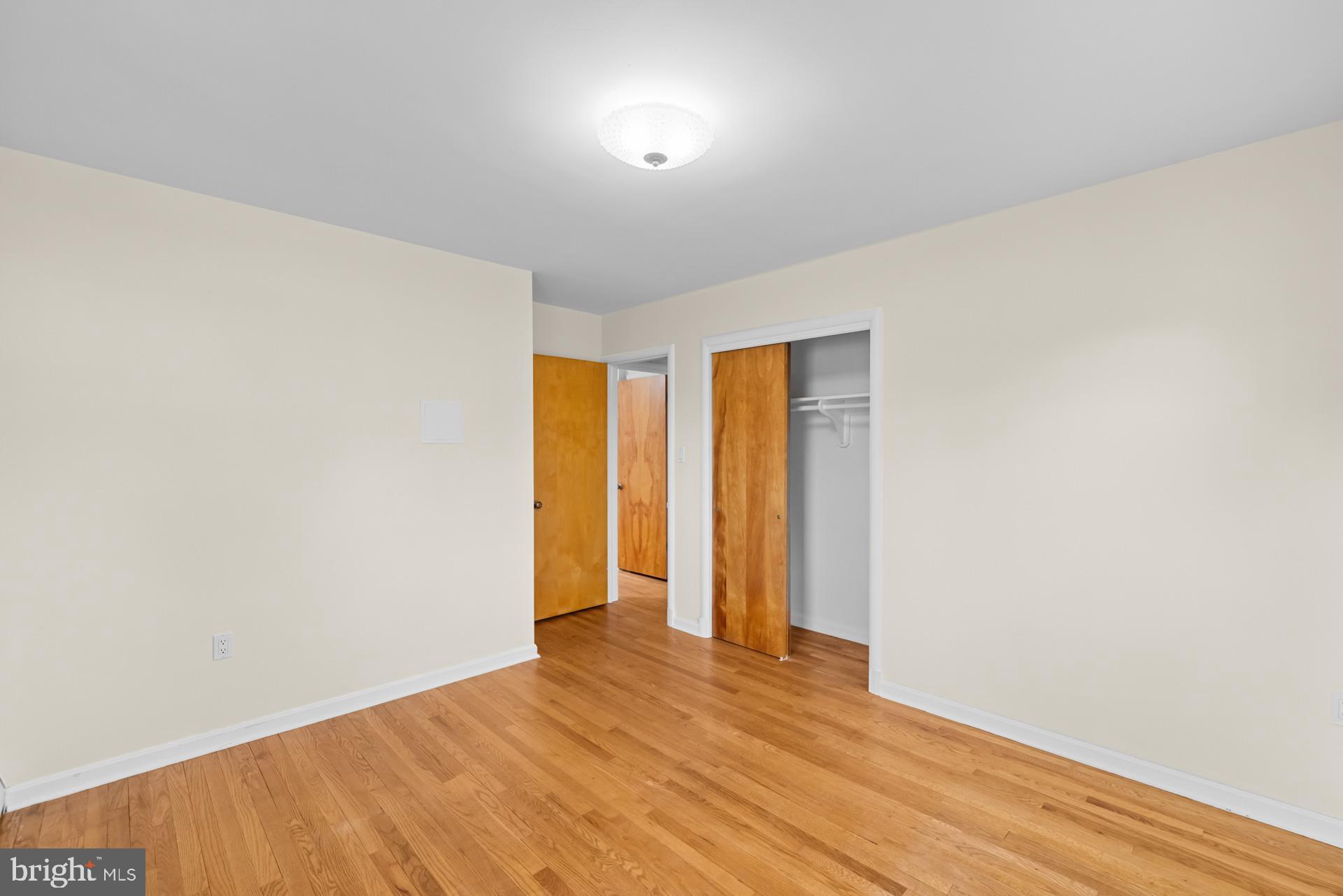 WINDHAM MANOR - Residential