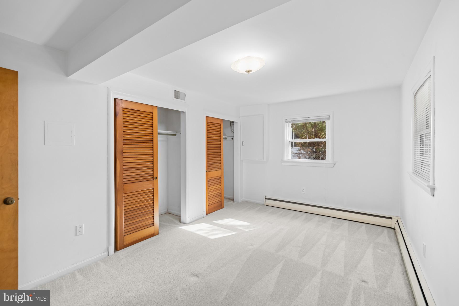 WINDHAM MANOR - Residential