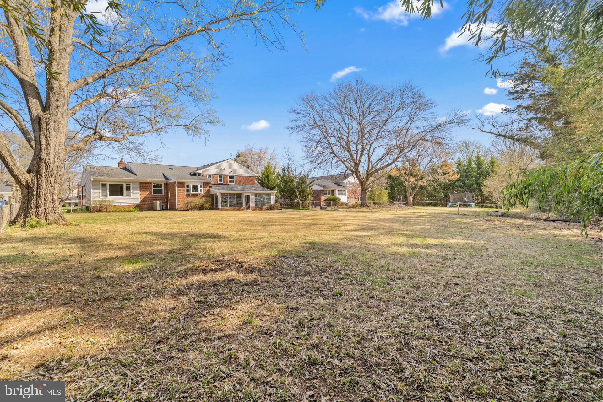 WINDHAM MANOR - Residential