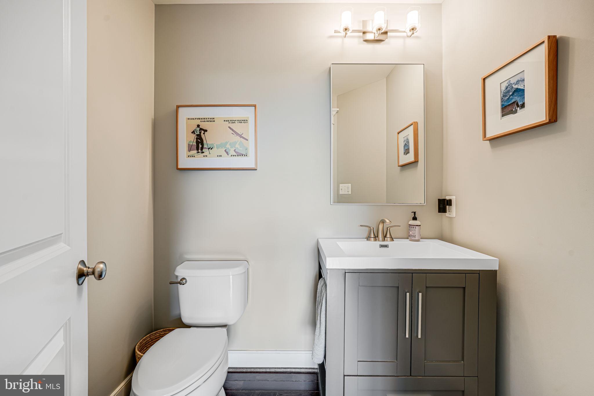 LYON VILLAGE - Residential