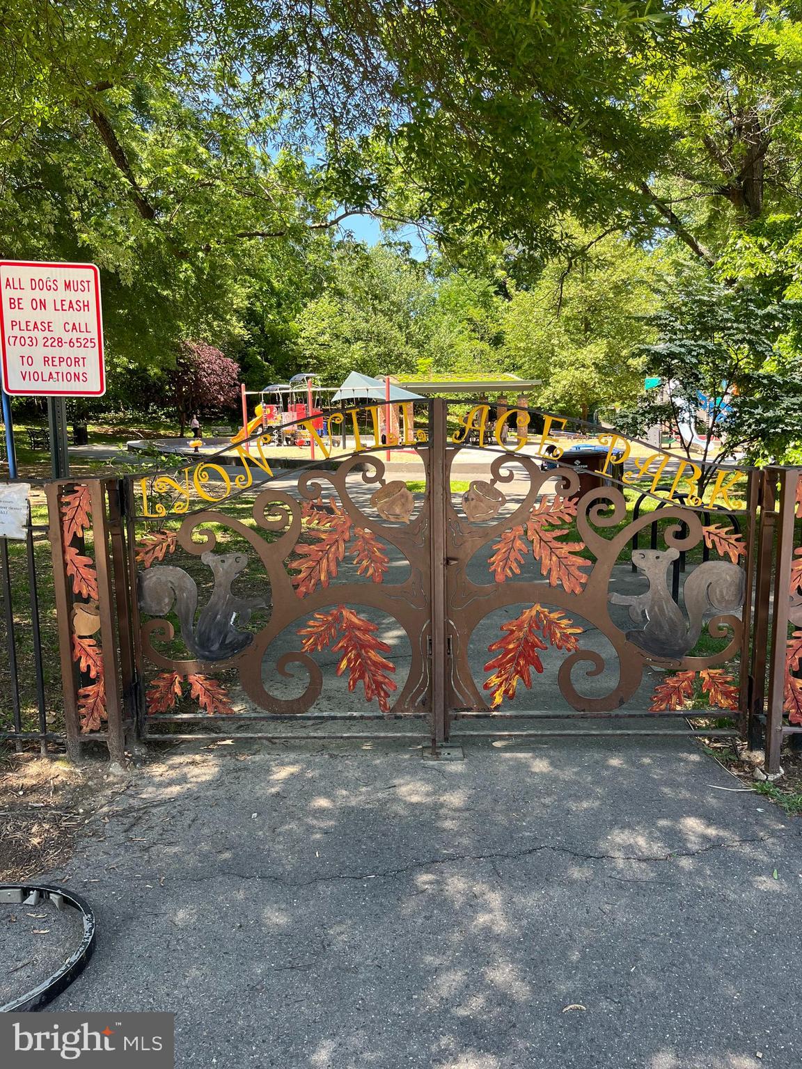 LYON VILLAGE - Residential