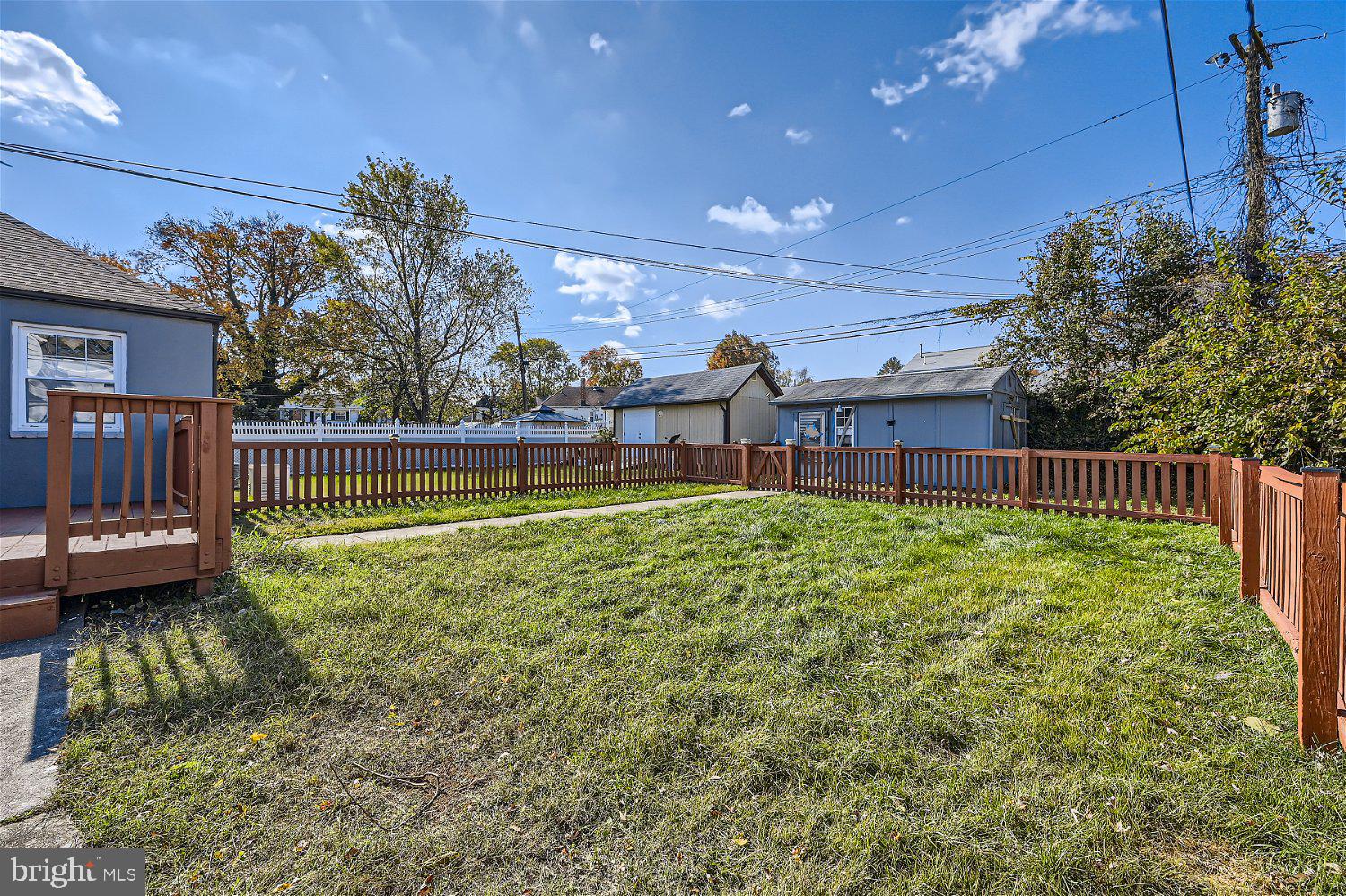 ELMWOOD - Residential