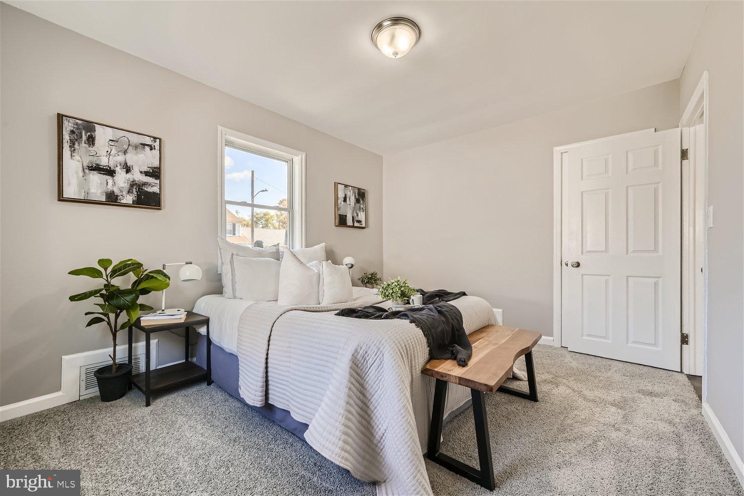 ELMWOOD - Residential