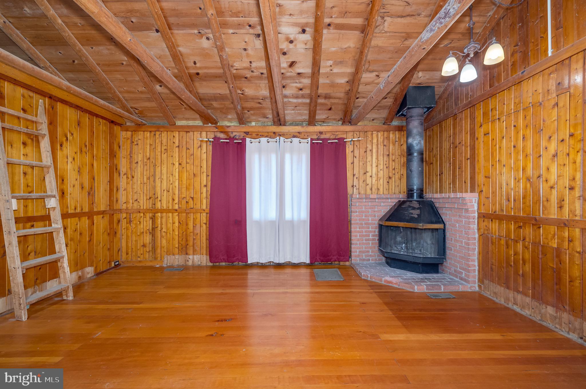 SHANNONDALE - Residential