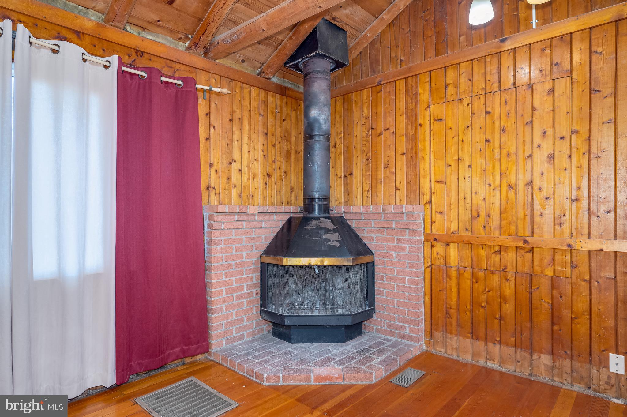 SHANNONDALE - Residential