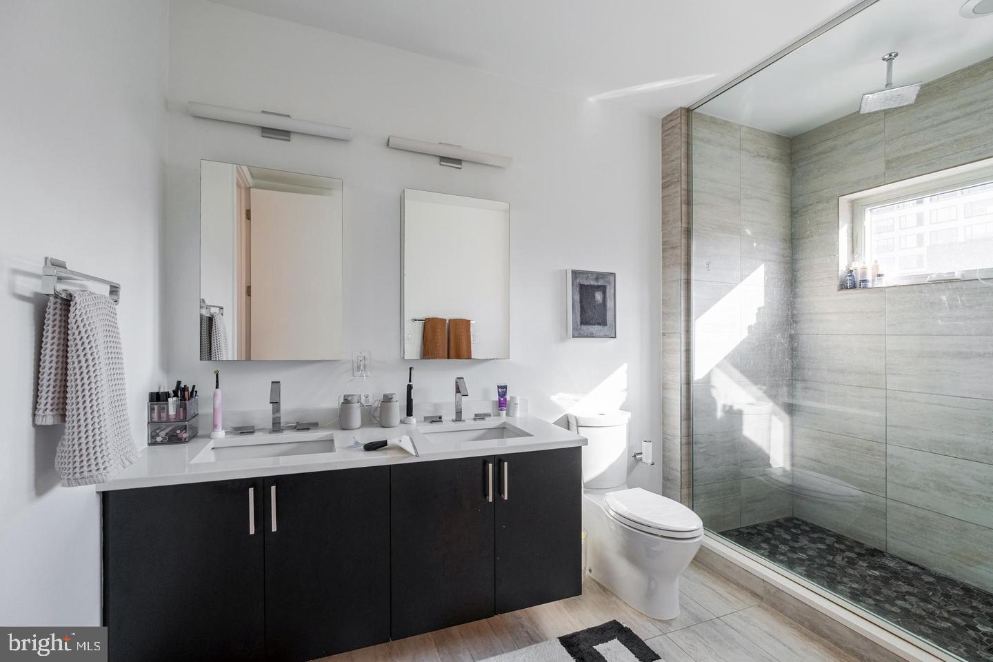 PHILADELPHIA - Residential