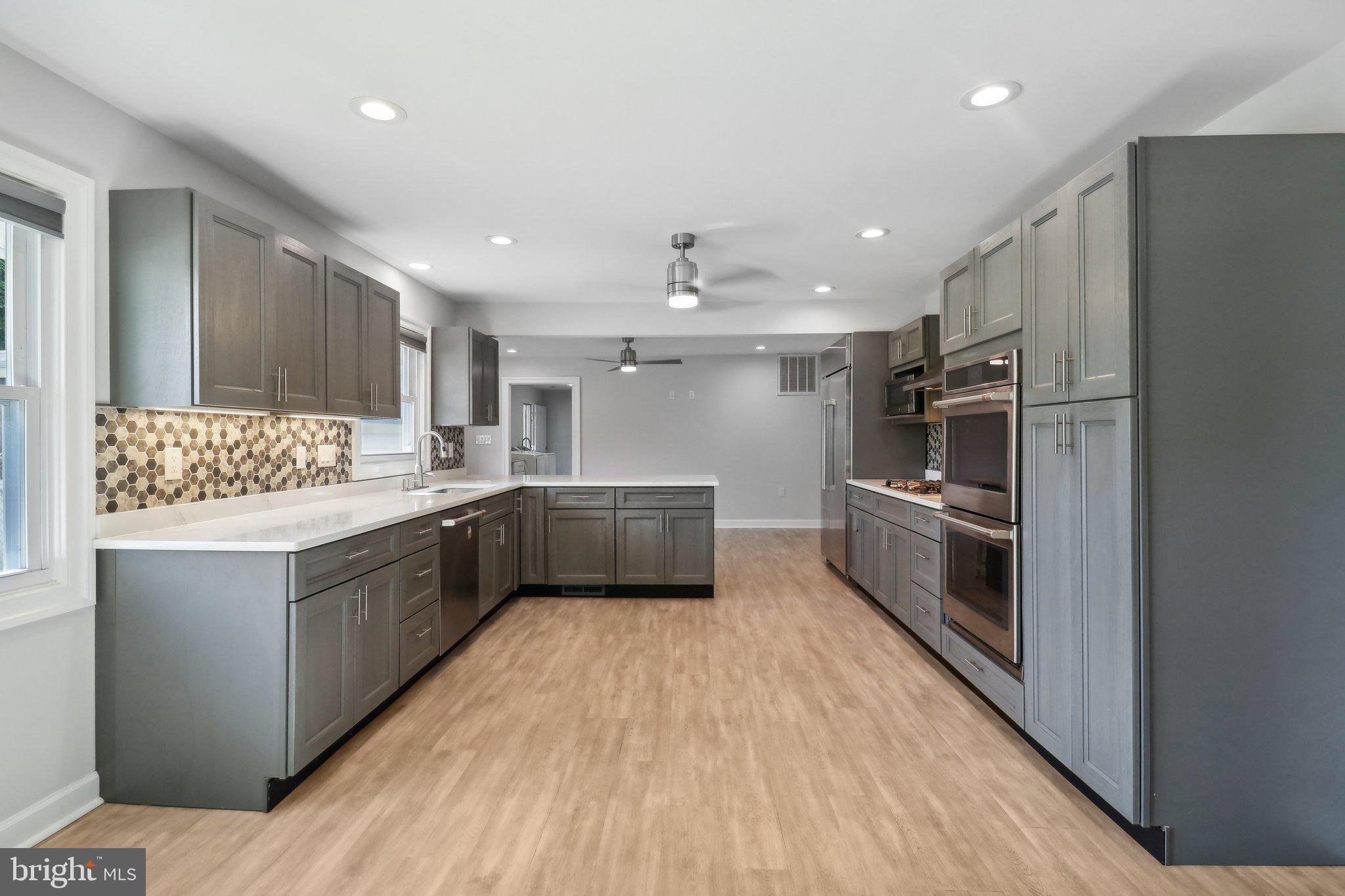 SOMERSET AT BELAIR - Residential