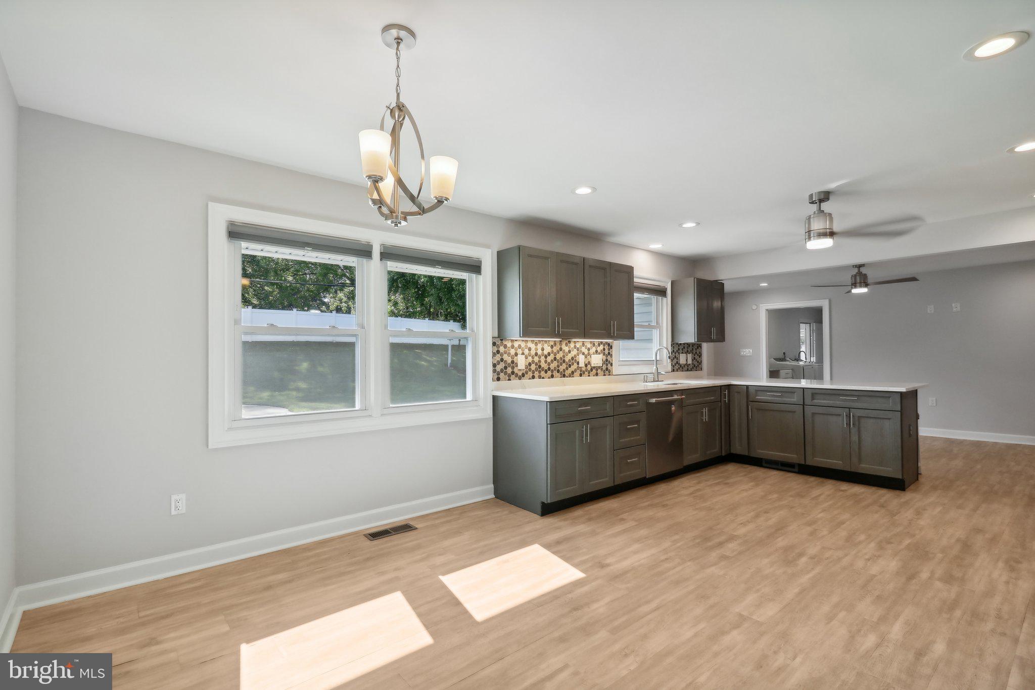 SOMERSET AT BELAIR - Residential