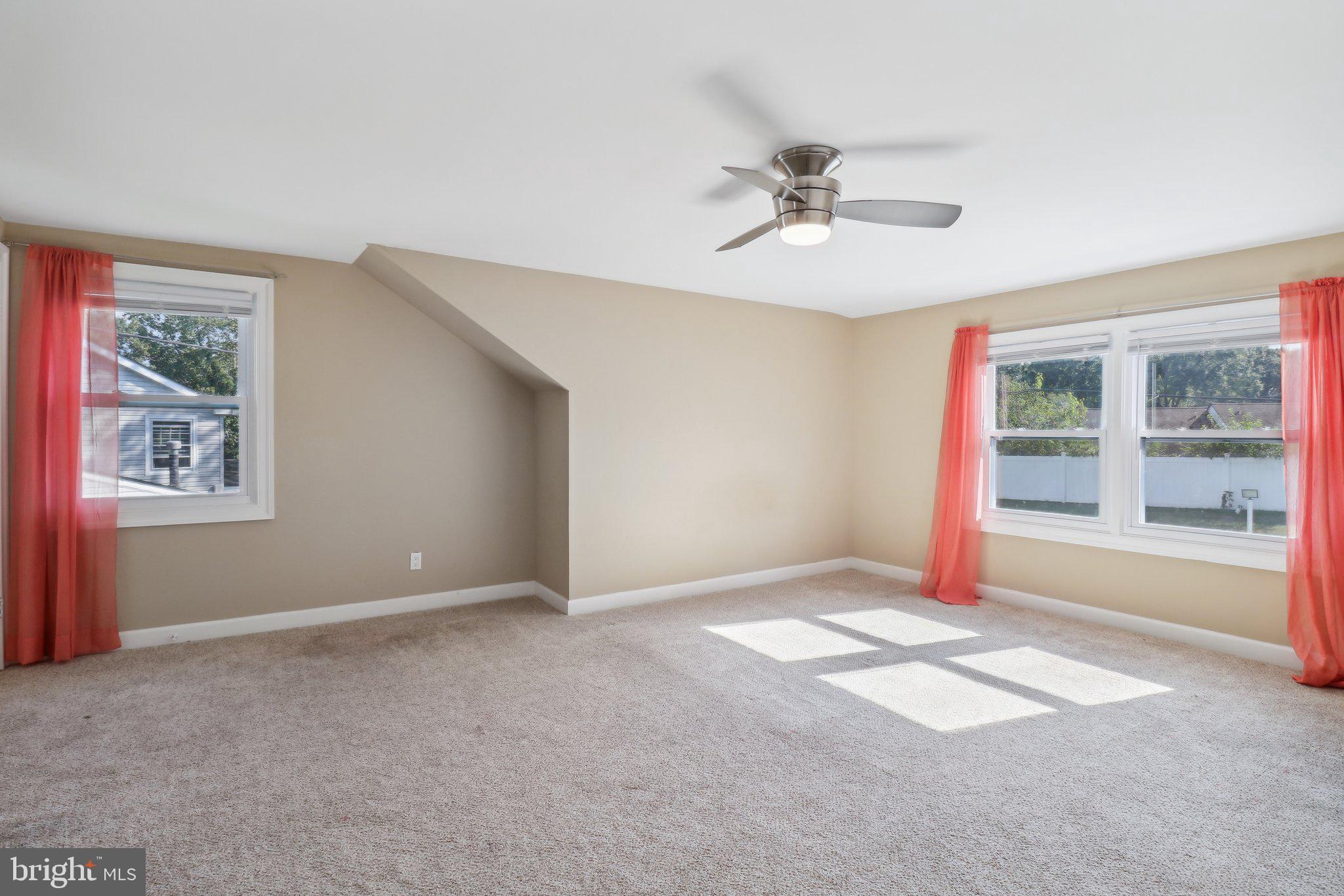 SOMERSET AT BELAIR - Residential