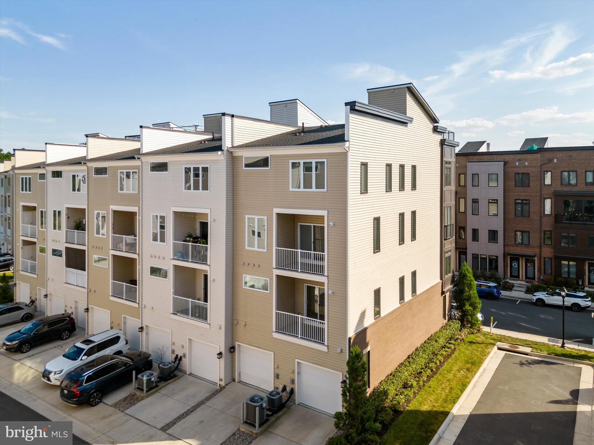 LOUDOUN VALLEY CARLISLE - Residential