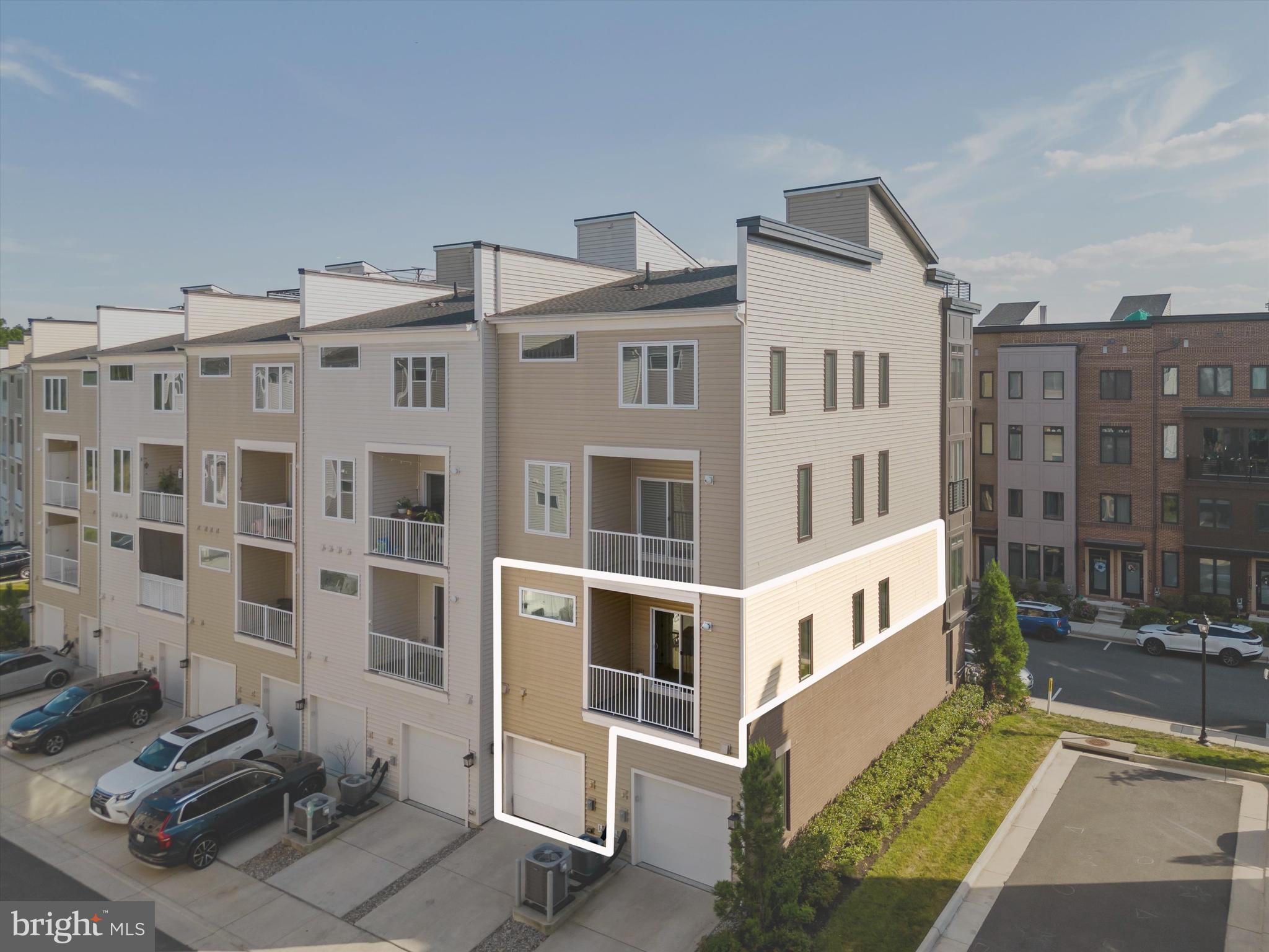 LOUDOUN VALLEY CARLISLE - Residential