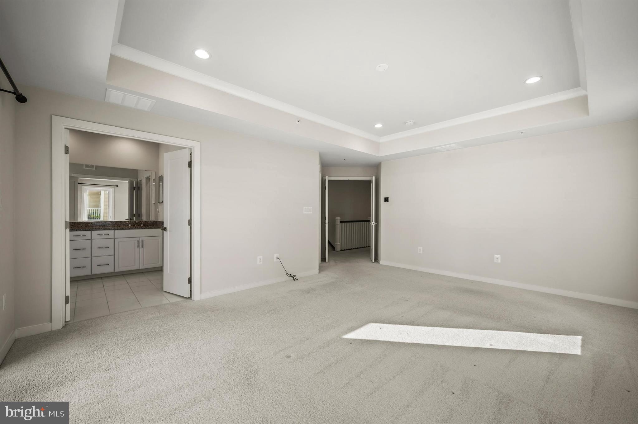 LOUDOUN VALLEY CARLISLE - Residential