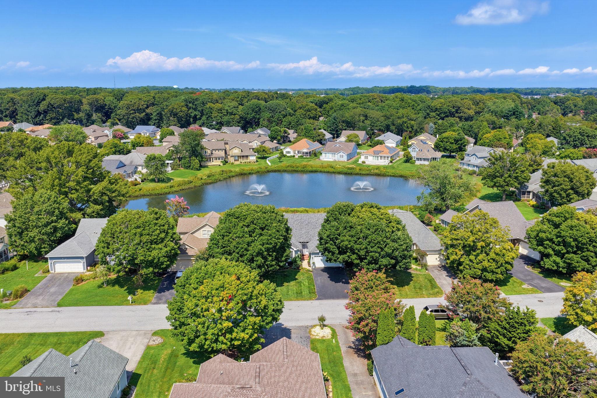 128 LAKESIDE DRIVE