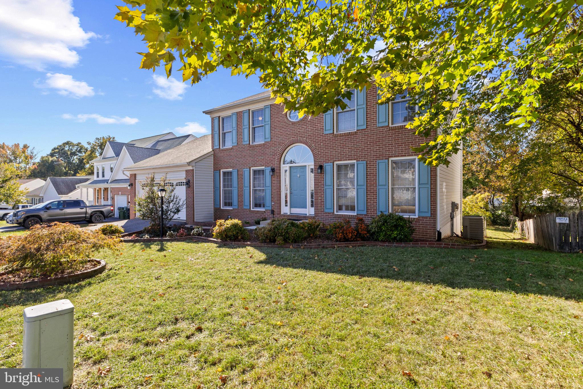 STRATFORD PLACE - Residential