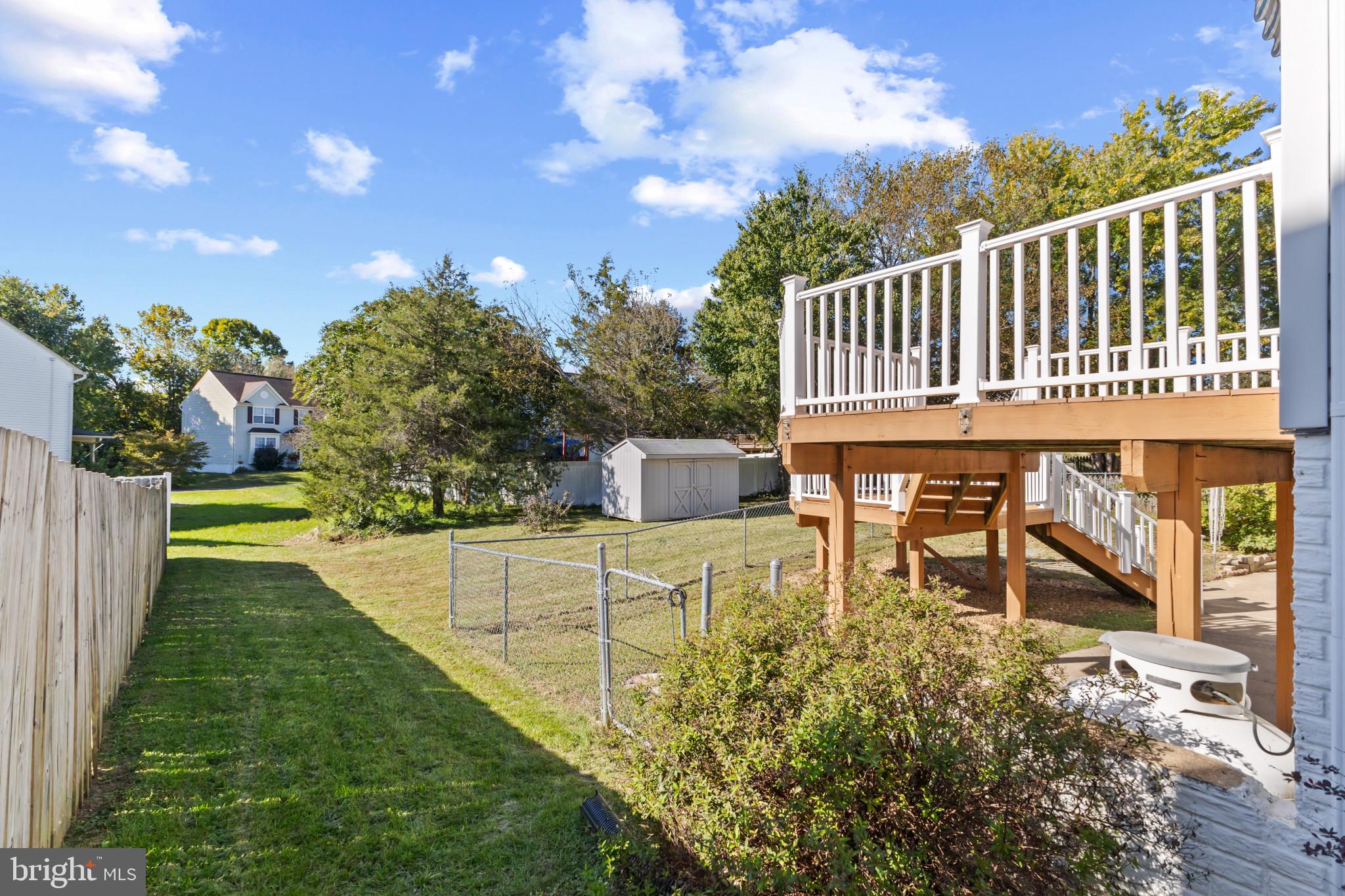 STRATFORD PLACE - Residential