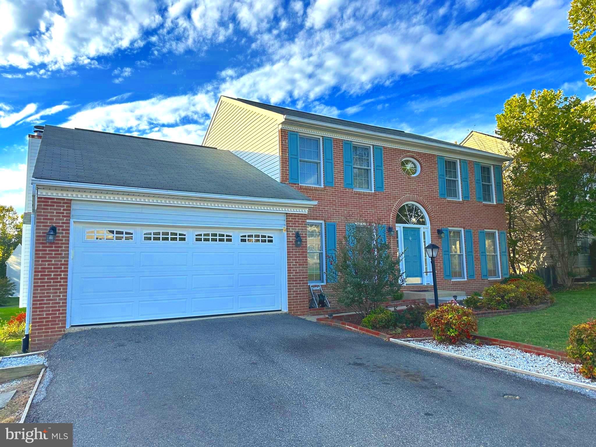 STRATFORD PLACE - Residential