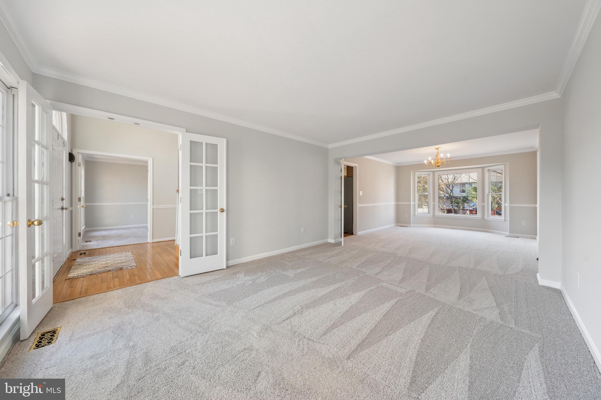 STRATFORD PLACE - Residential