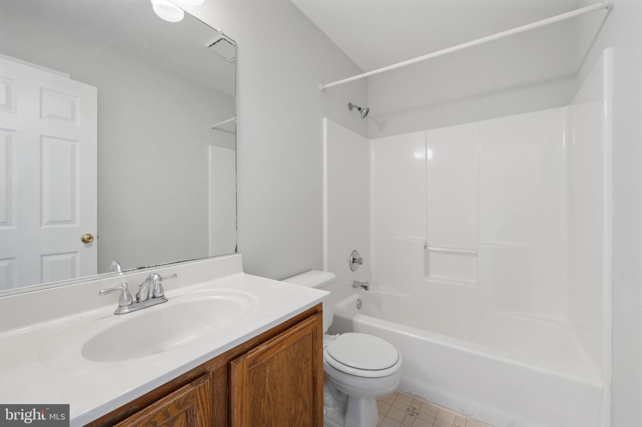 STRATFORD PLACE - Residential