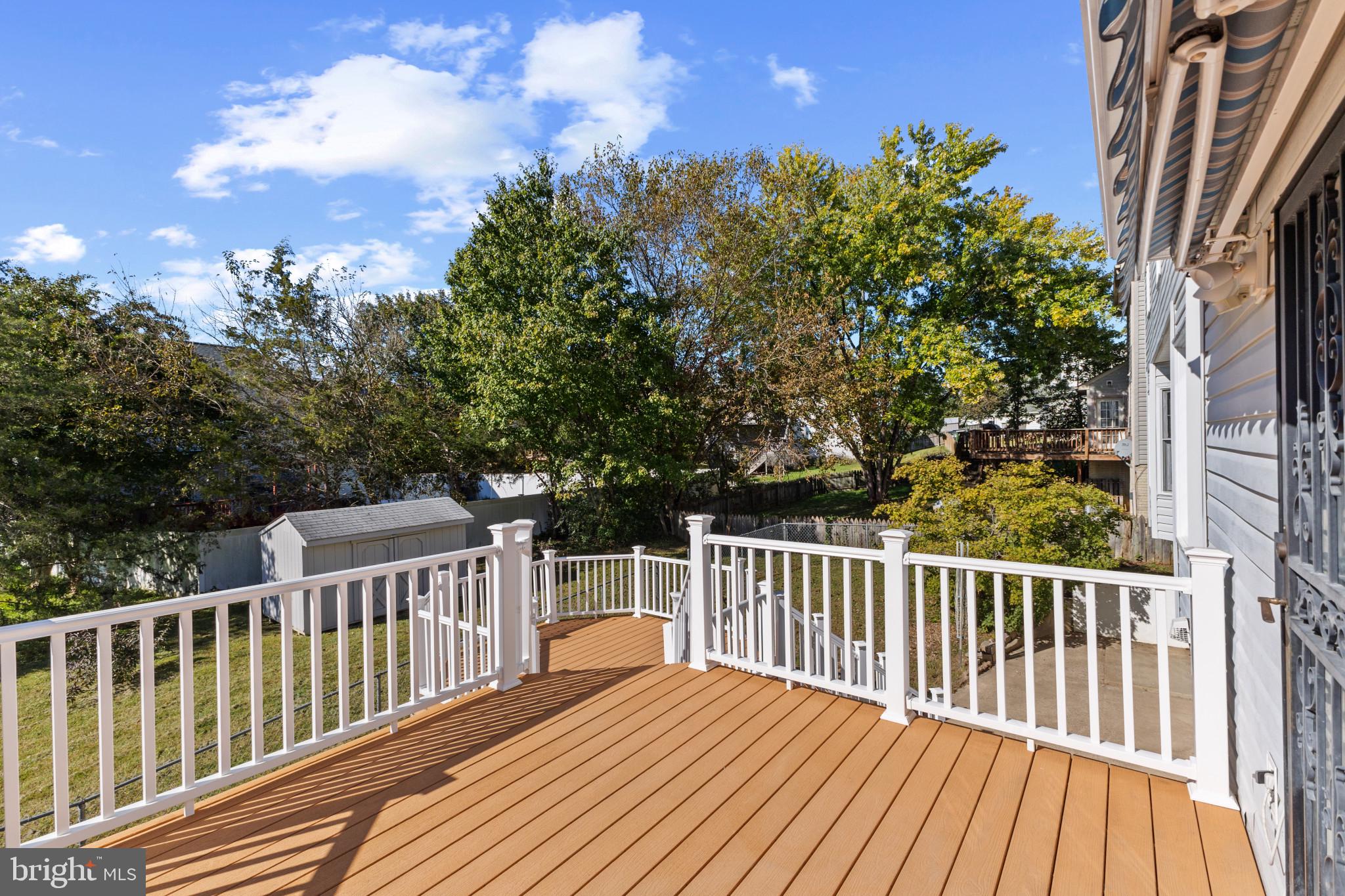 STRATFORD PLACE - Residential