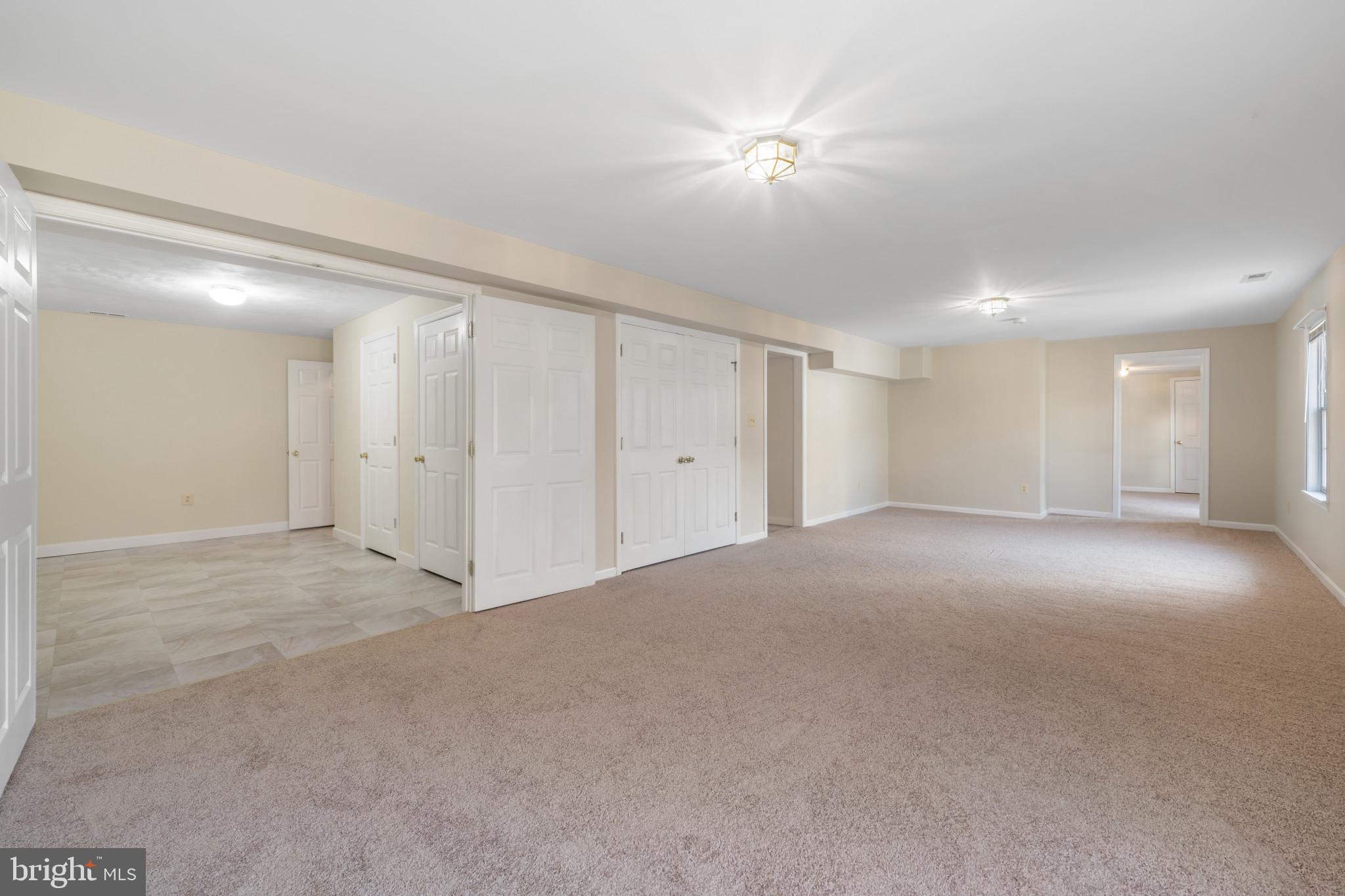 STRATFORD PLACE - Residential