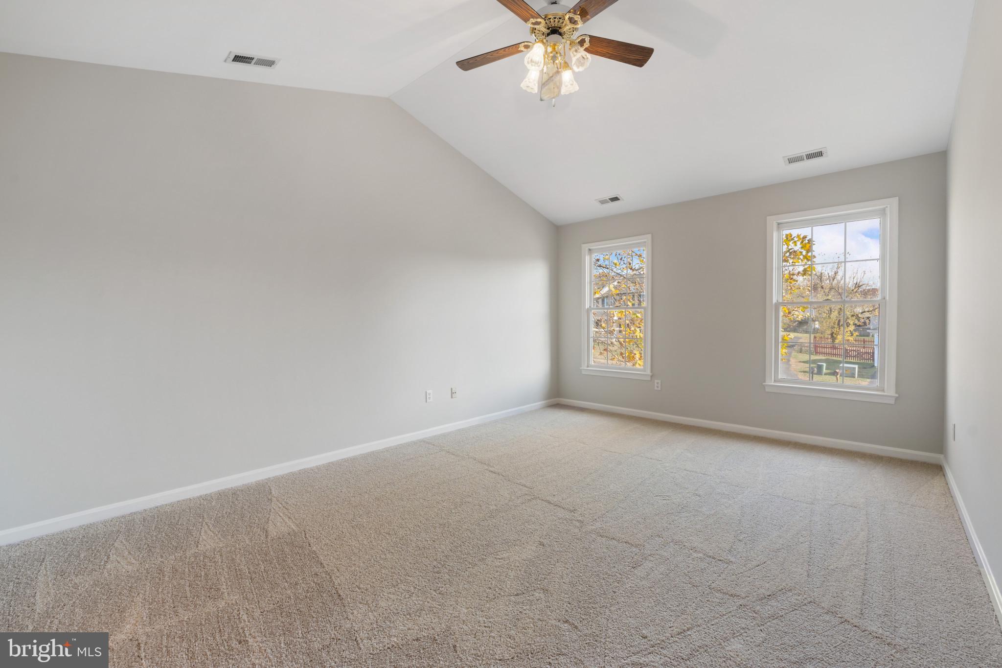 STRATFORD PLACE - Residential