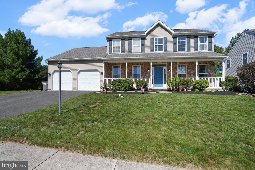 Photo of 35 Pine Tree Drive, ROYERSFORD, PA 19468 (MLS # PAMC2194494)