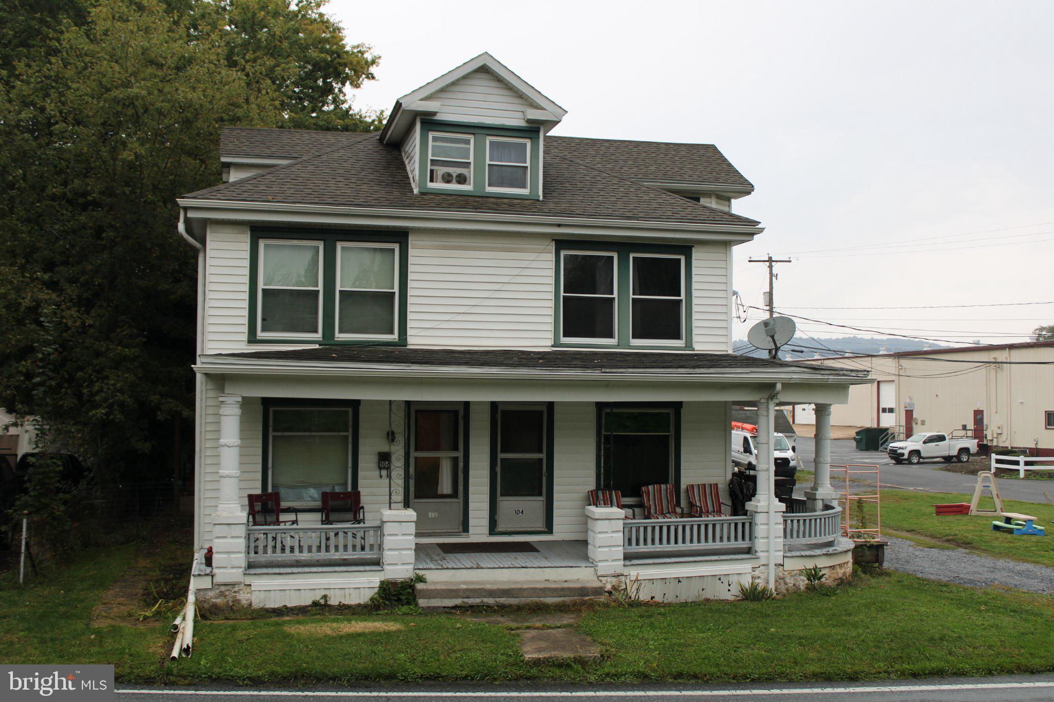 104-106 W MAIN STREET