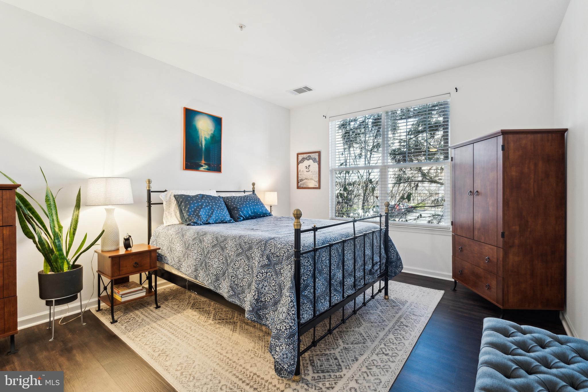 THE GRANDE AT RIVERVIEW - Residential Lease