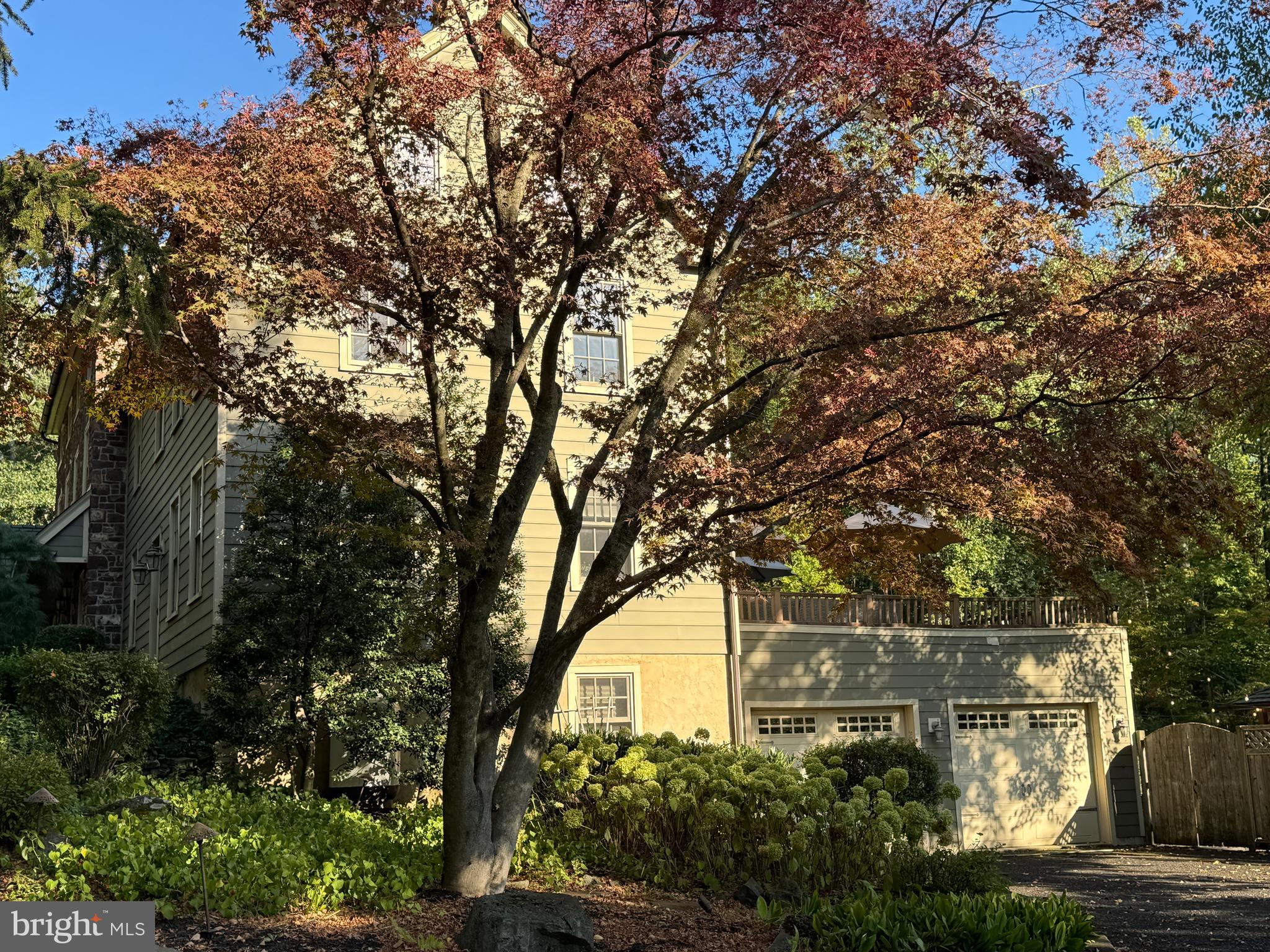 673 SPRING MOUNT ROAD