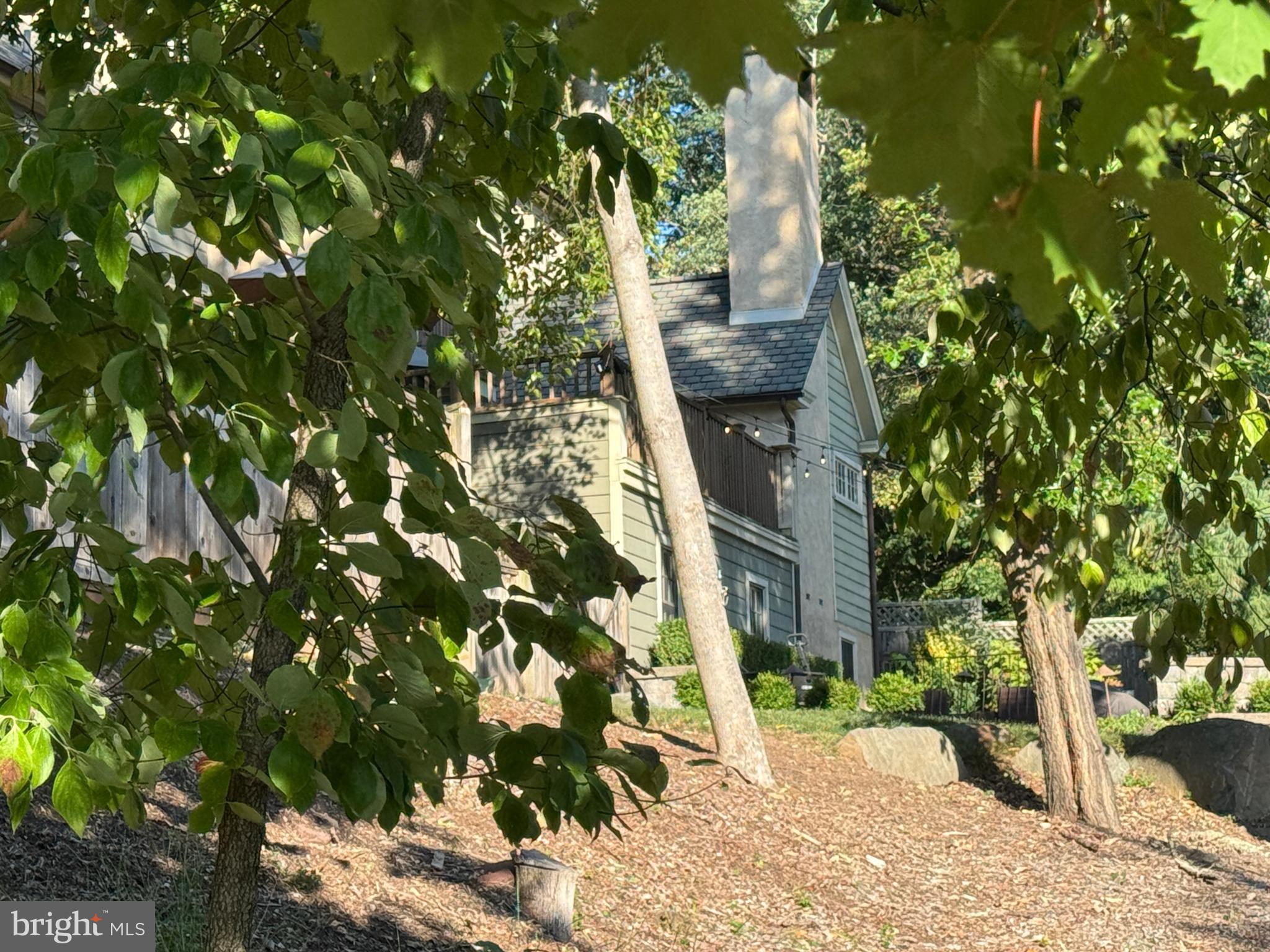 SCHWENKSVILLE - Residential