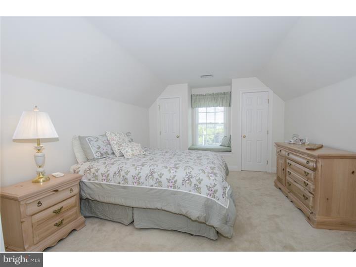 WOODS OF DIAMOND R - Residential