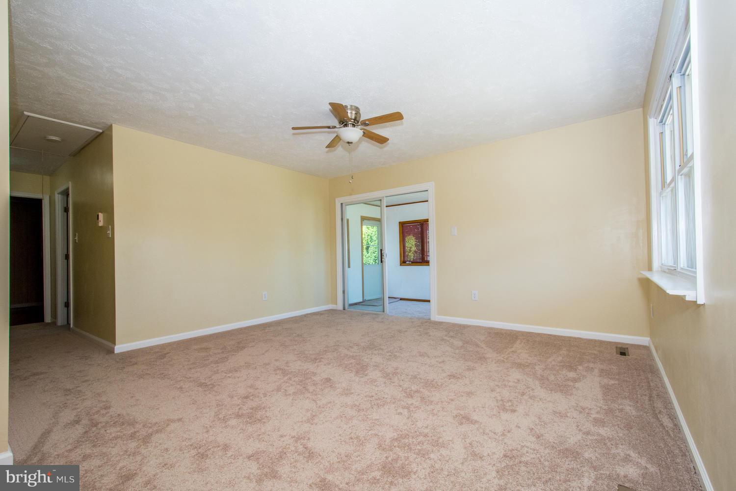 ROCK CREEK ESTATES - Residential