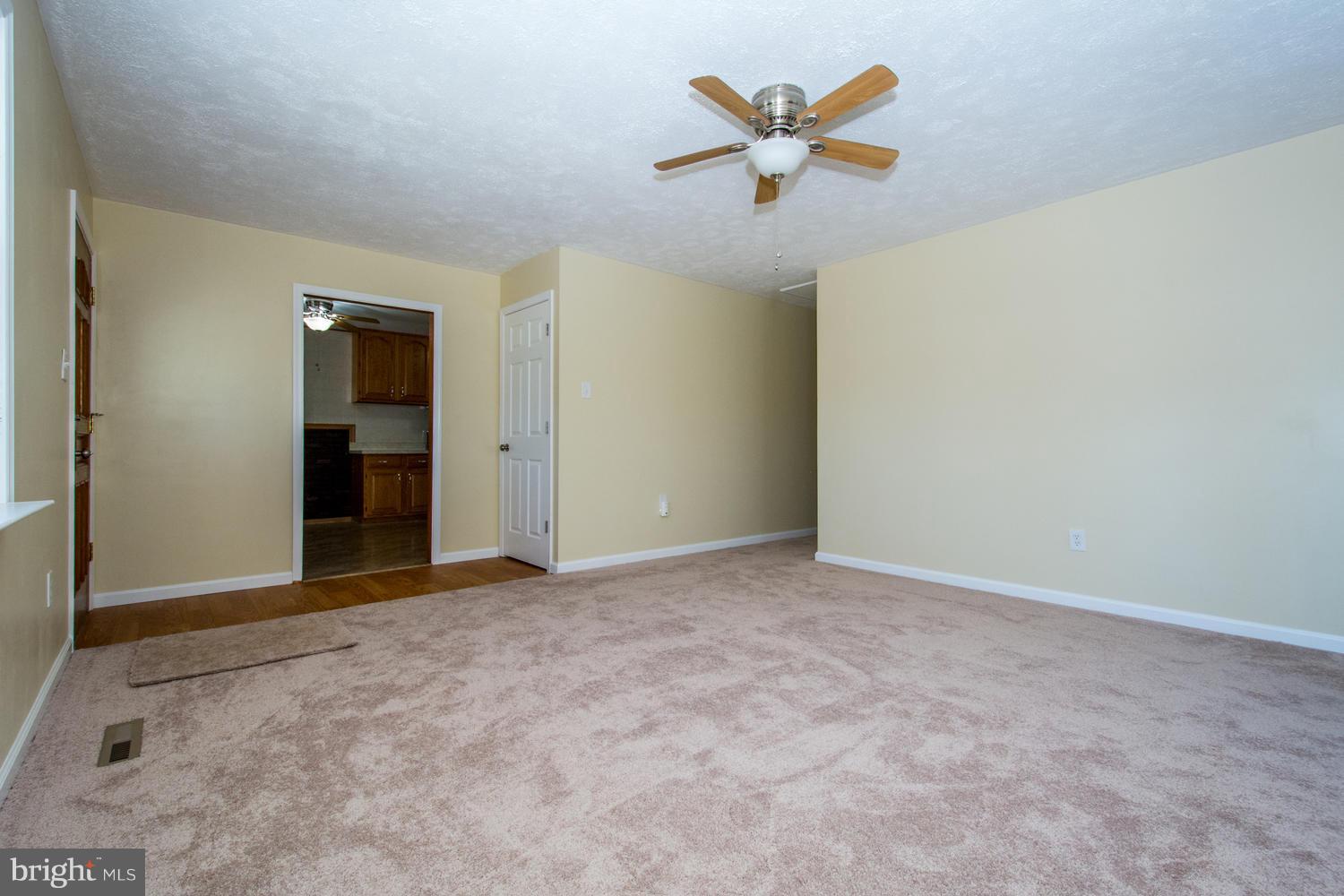 ROCK CREEK ESTATES - Residential