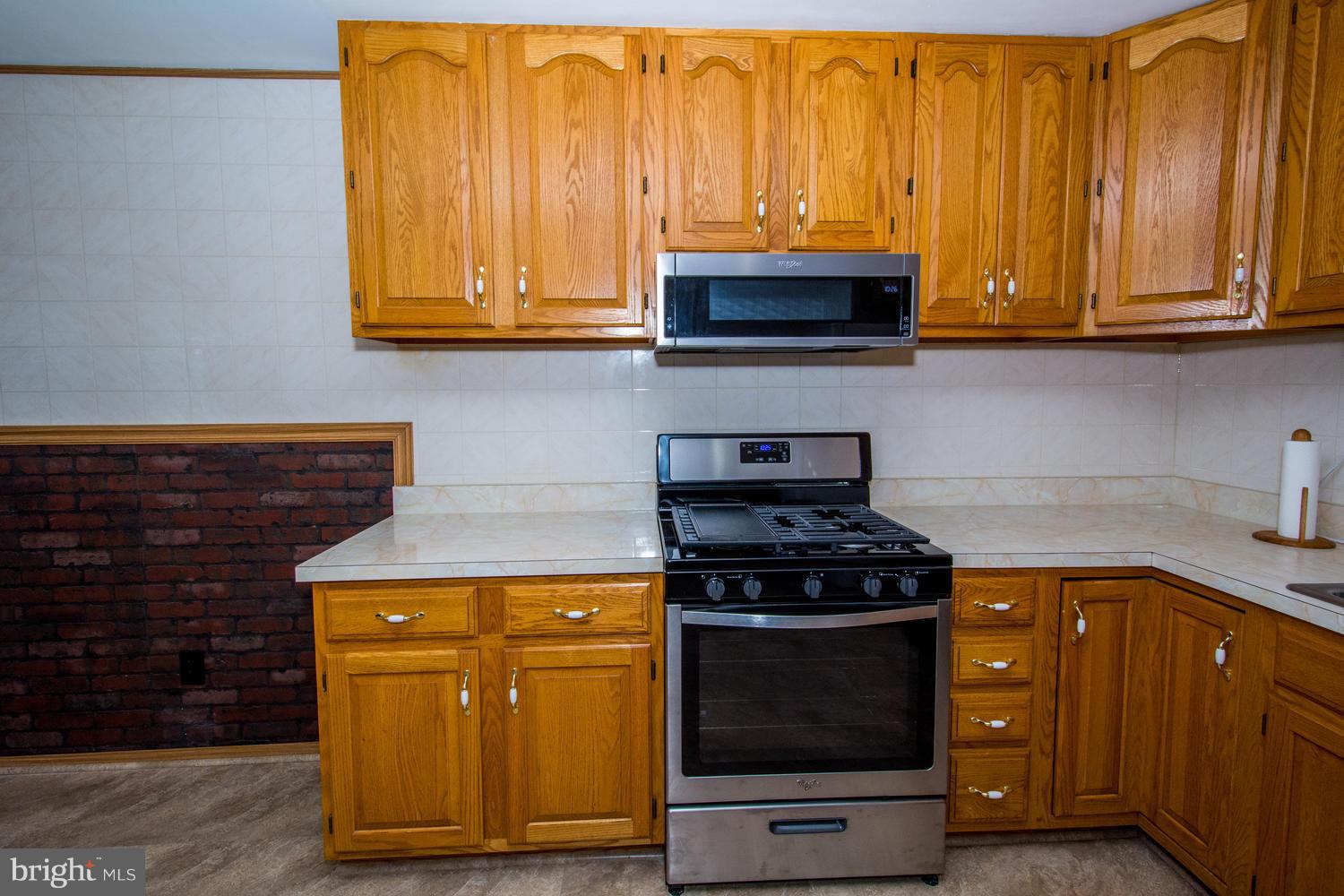 ROCK CREEK ESTATES - Residential