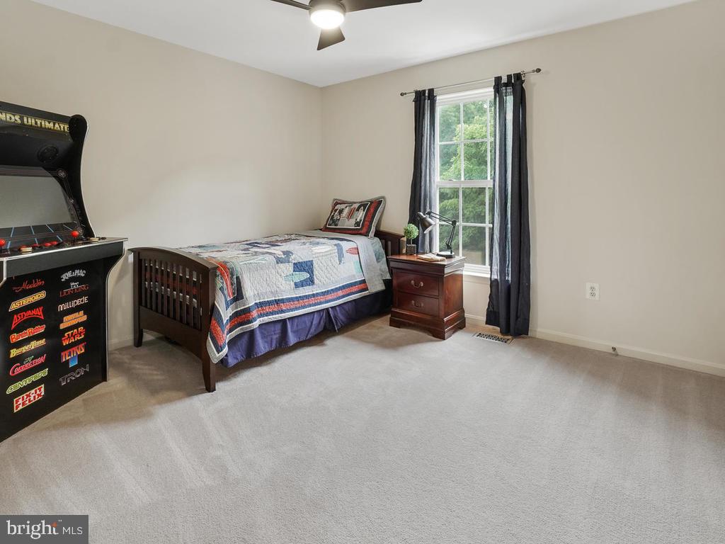 VILLAGES OF URBANA - Residential